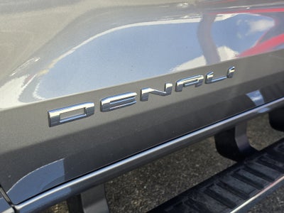 2023 GMC Canyon 4WD Denali
