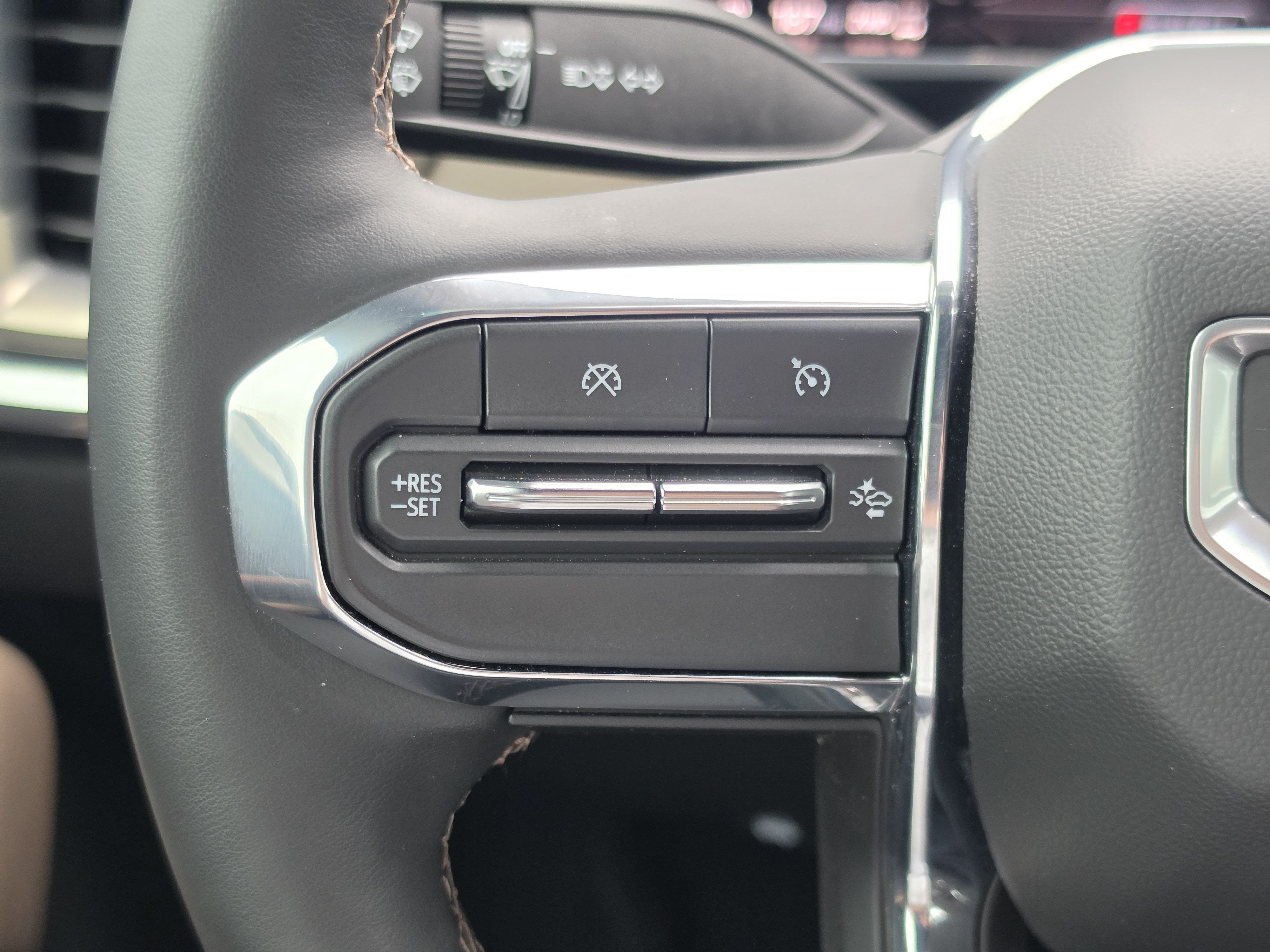 2023 GMC Canyon 4WD Denali