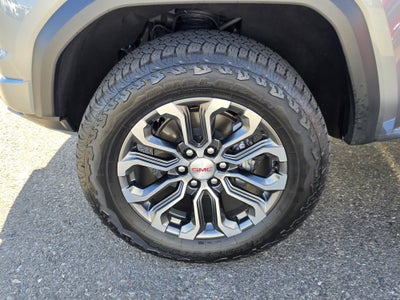 2023 GMC Canyon 4WD Denali
