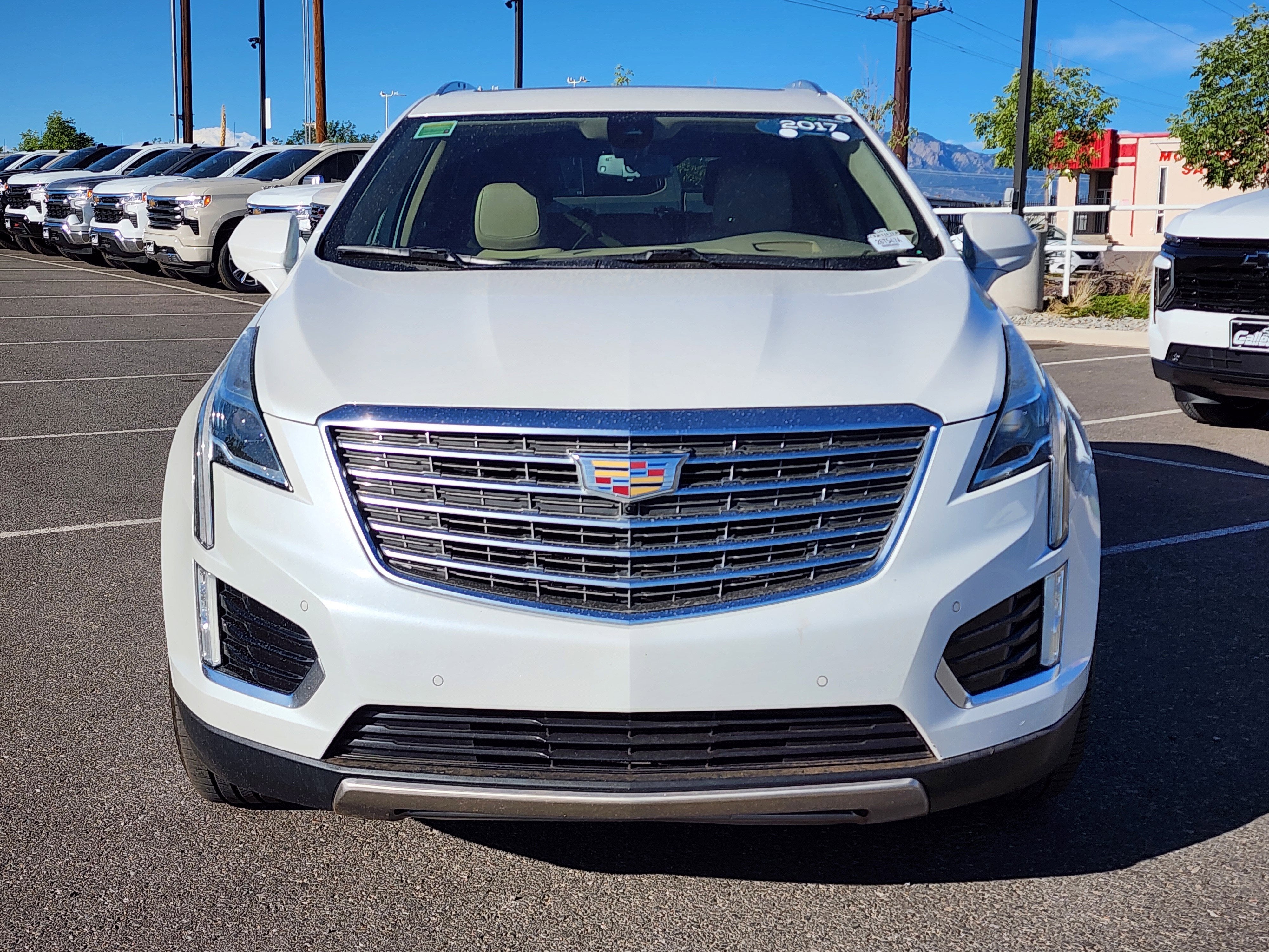 2017 Cadillac XT5 Platinum AWD