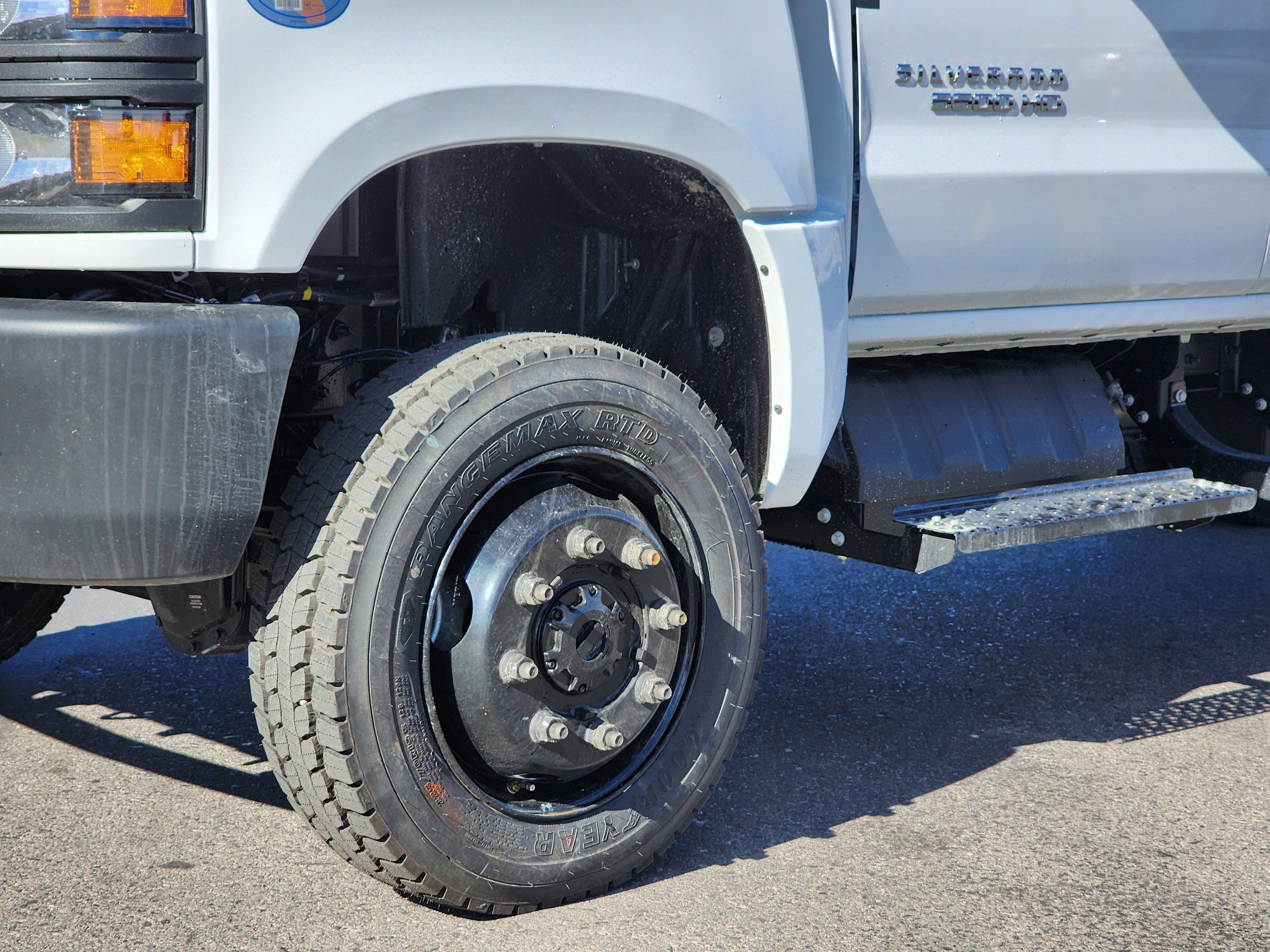 2026 Chevrolet Silverado 5500 HD Work Truck