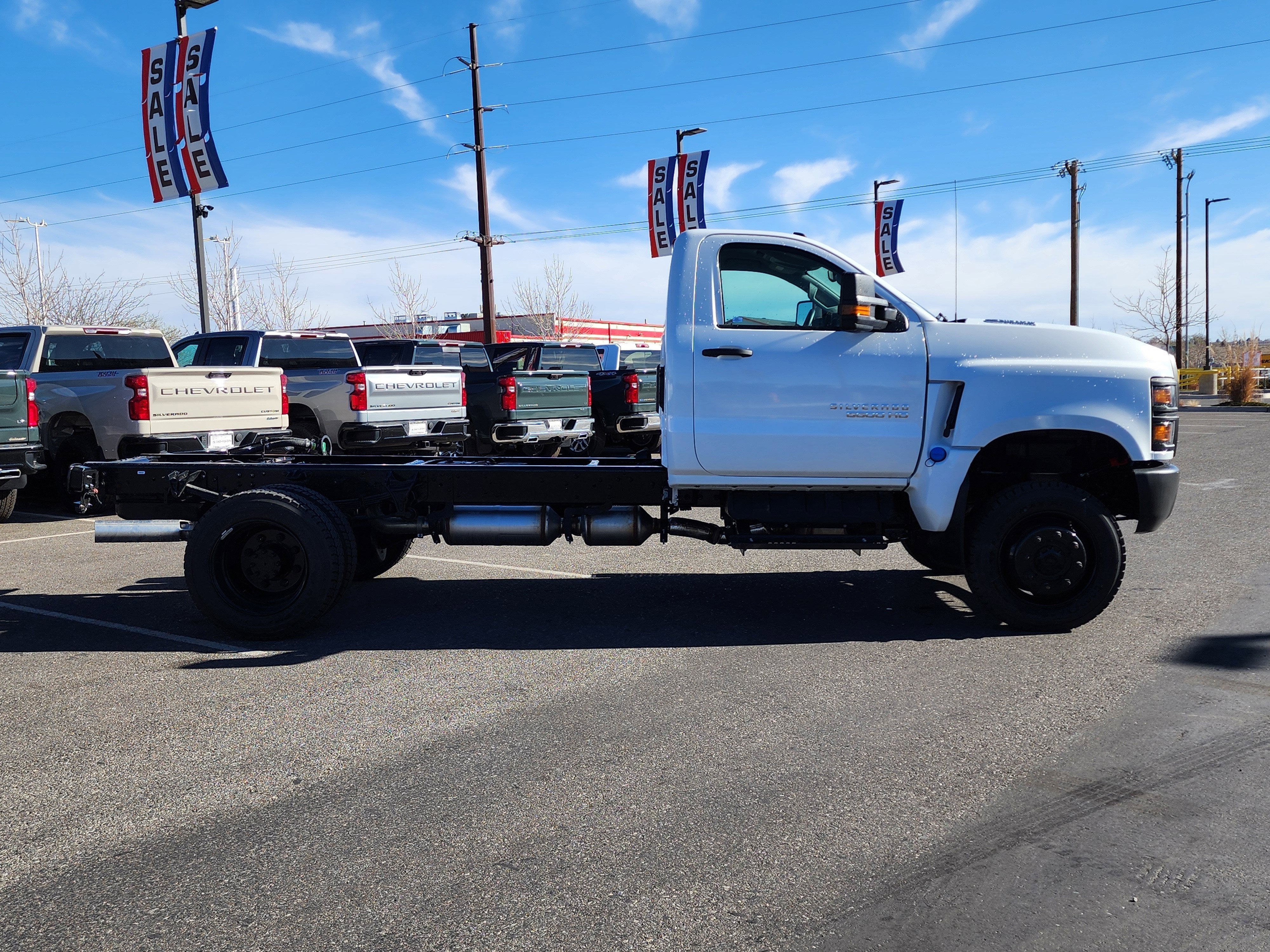 2026 Chevrolet Silverado 5500 HD Work Truck