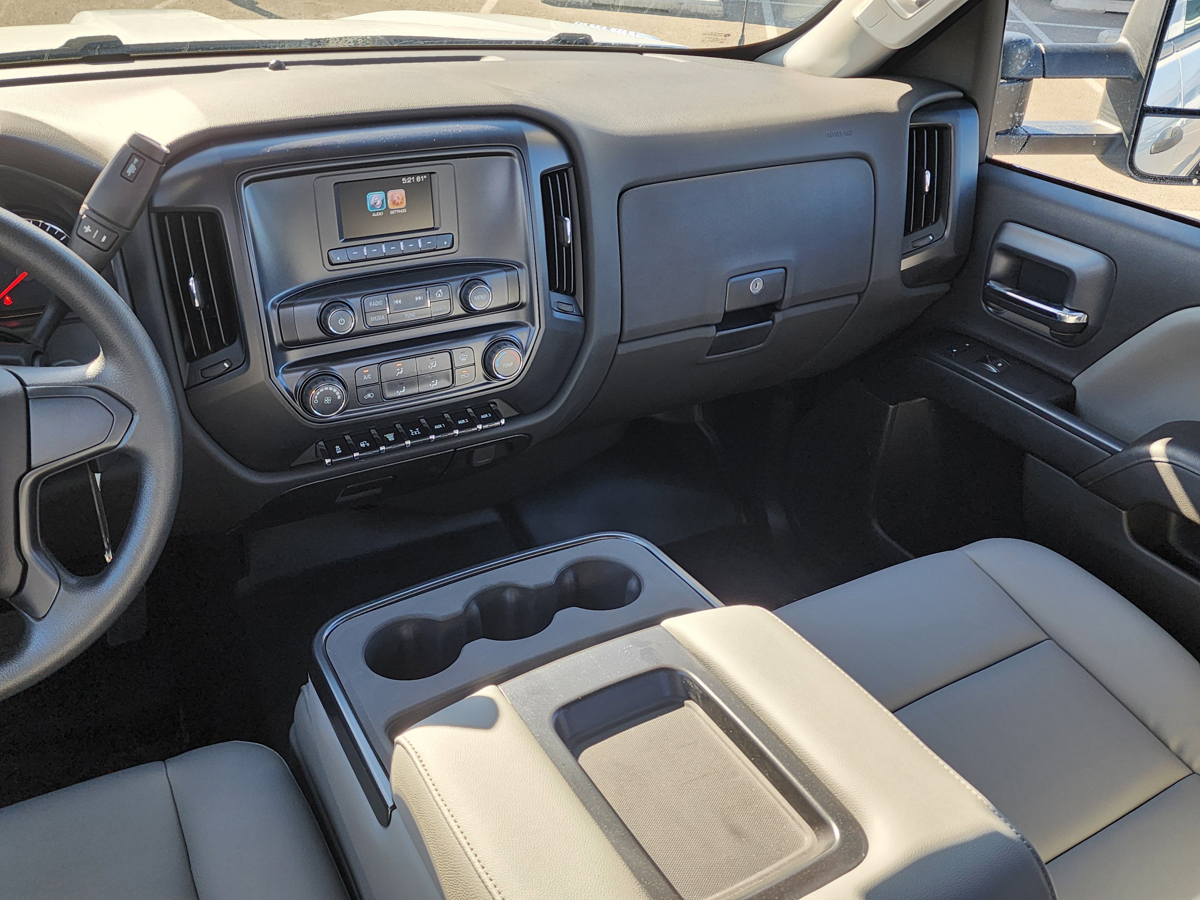 2026 Chevrolet Silverado 5500 HD Work Truck