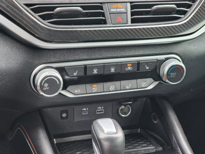 2023 Nissan Altima SR FWD