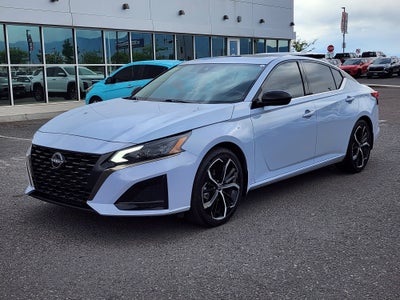 2023 Nissan Altima SR FWD