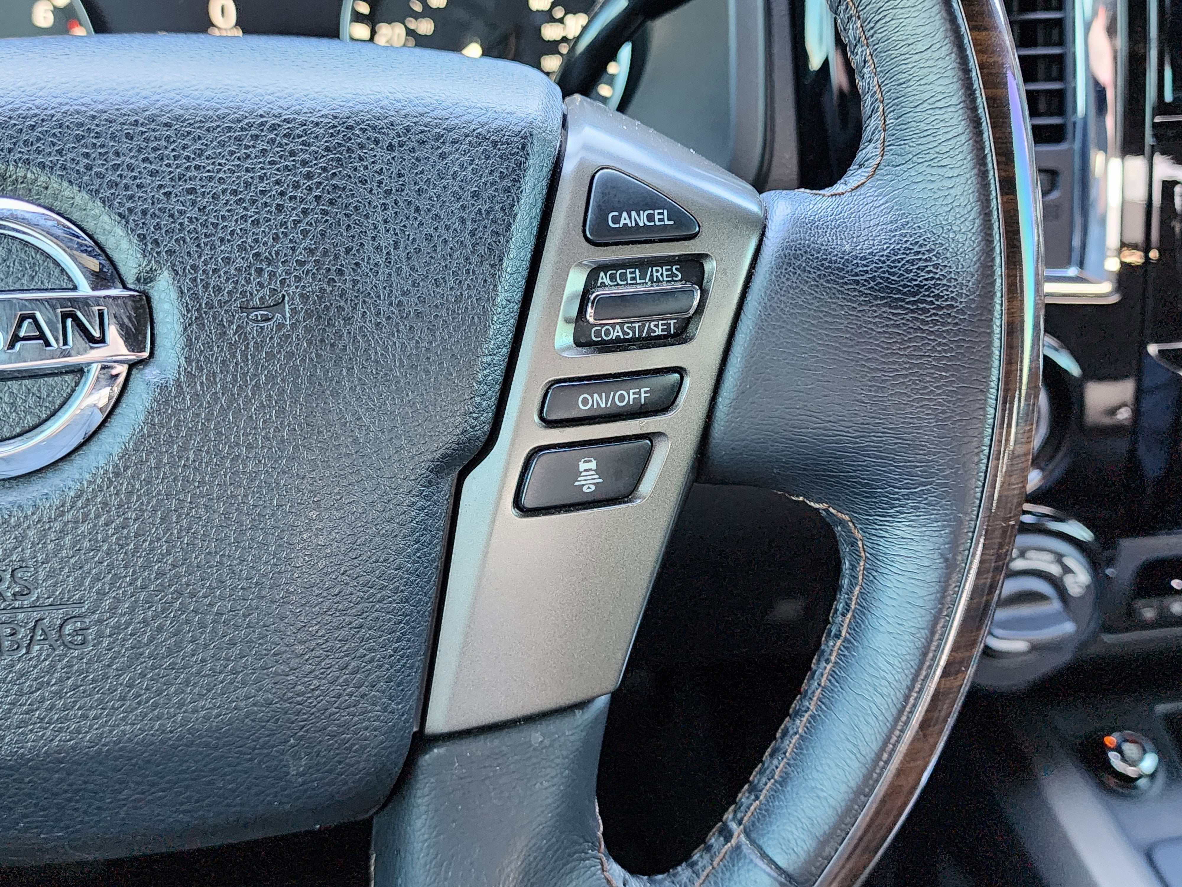 2021 Nissan TITAN Crew Cab Platinum Reserve 4x4