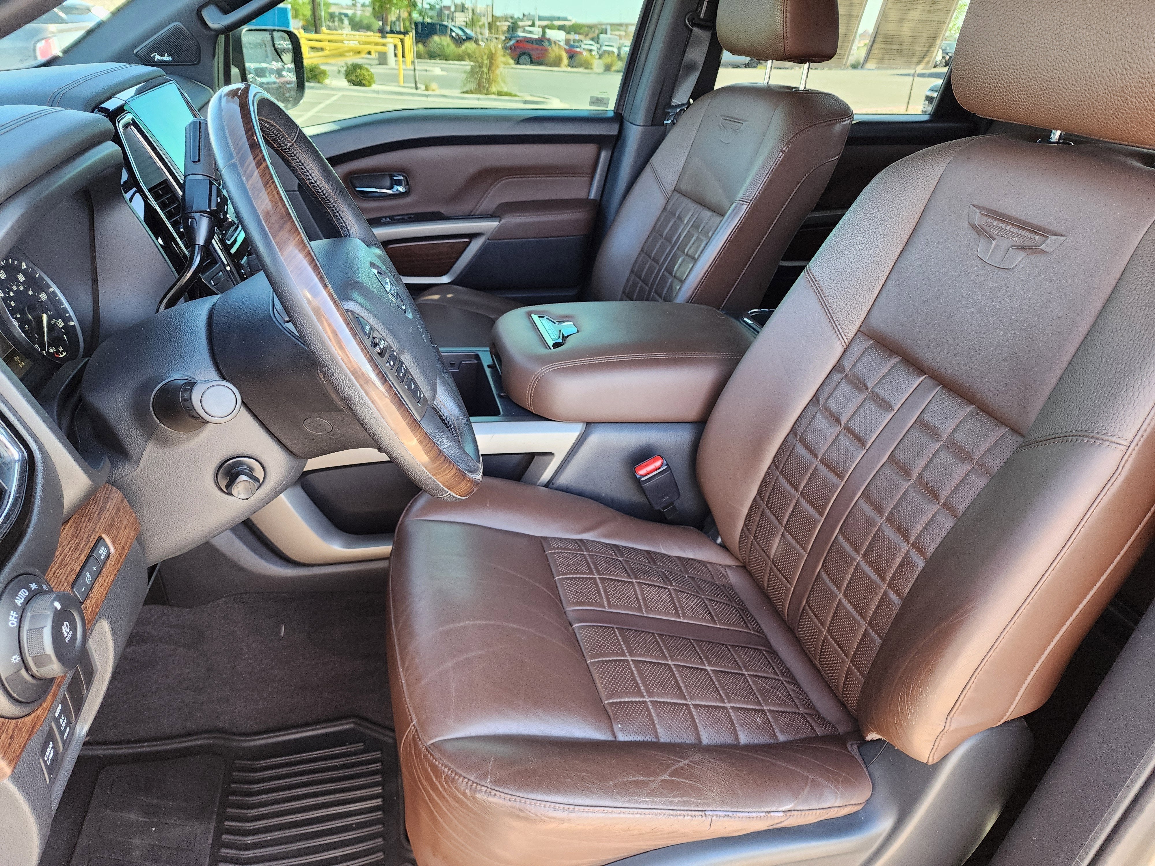 2021 Nissan TITAN Crew Cab Platinum Reserve 4x4