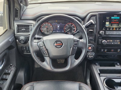 2021 Nissan TITAN Crew Cab PRO-4X 4x4