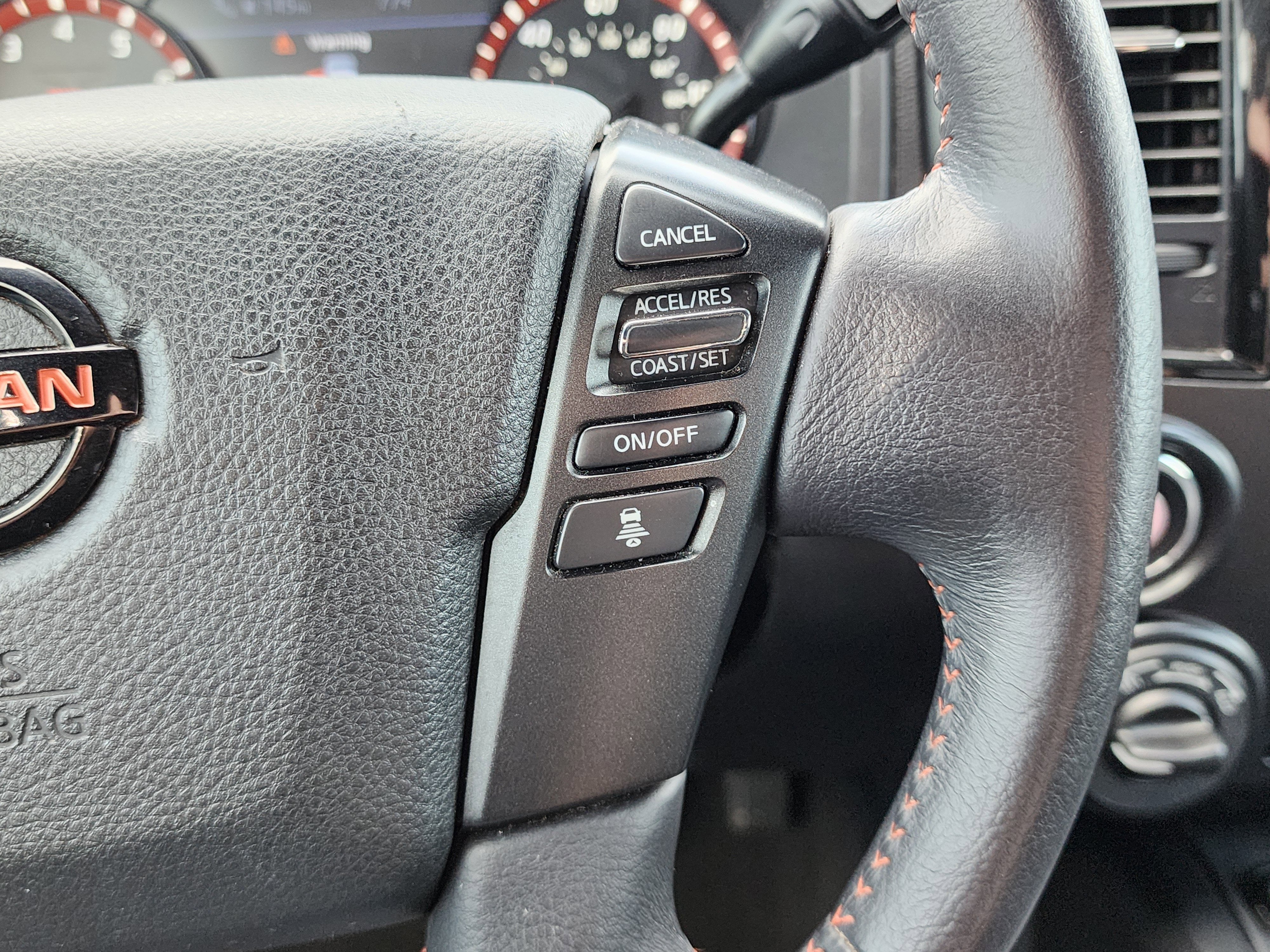 2021 Nissan TITAN Crew Cab PRO-4X 4x4