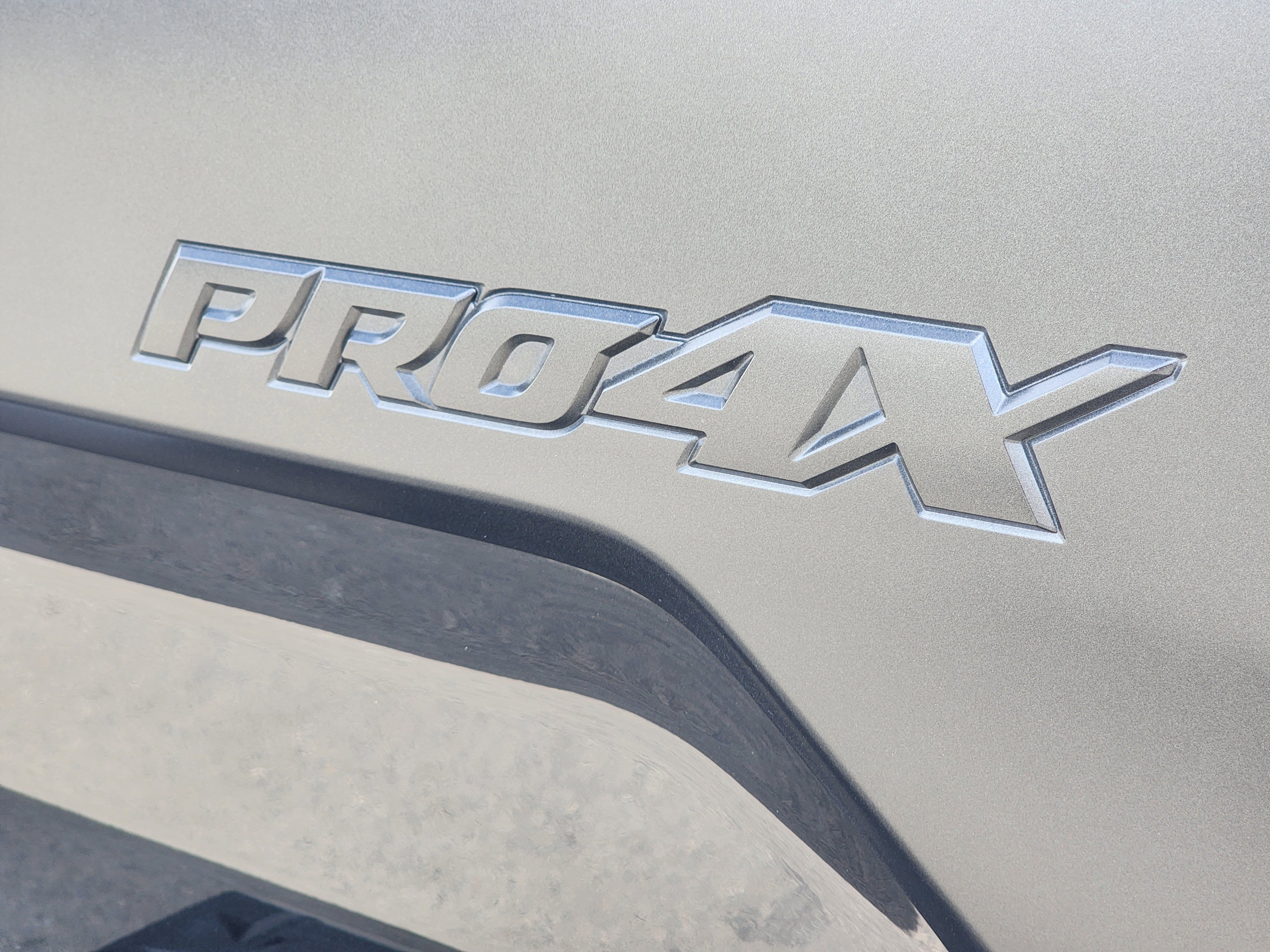 2021 Nissan TITAN Crew Cab PRO-4X 4x4