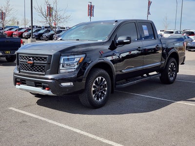 2021 Nissan TITAN Crew Cab PRO-4X 4x4
