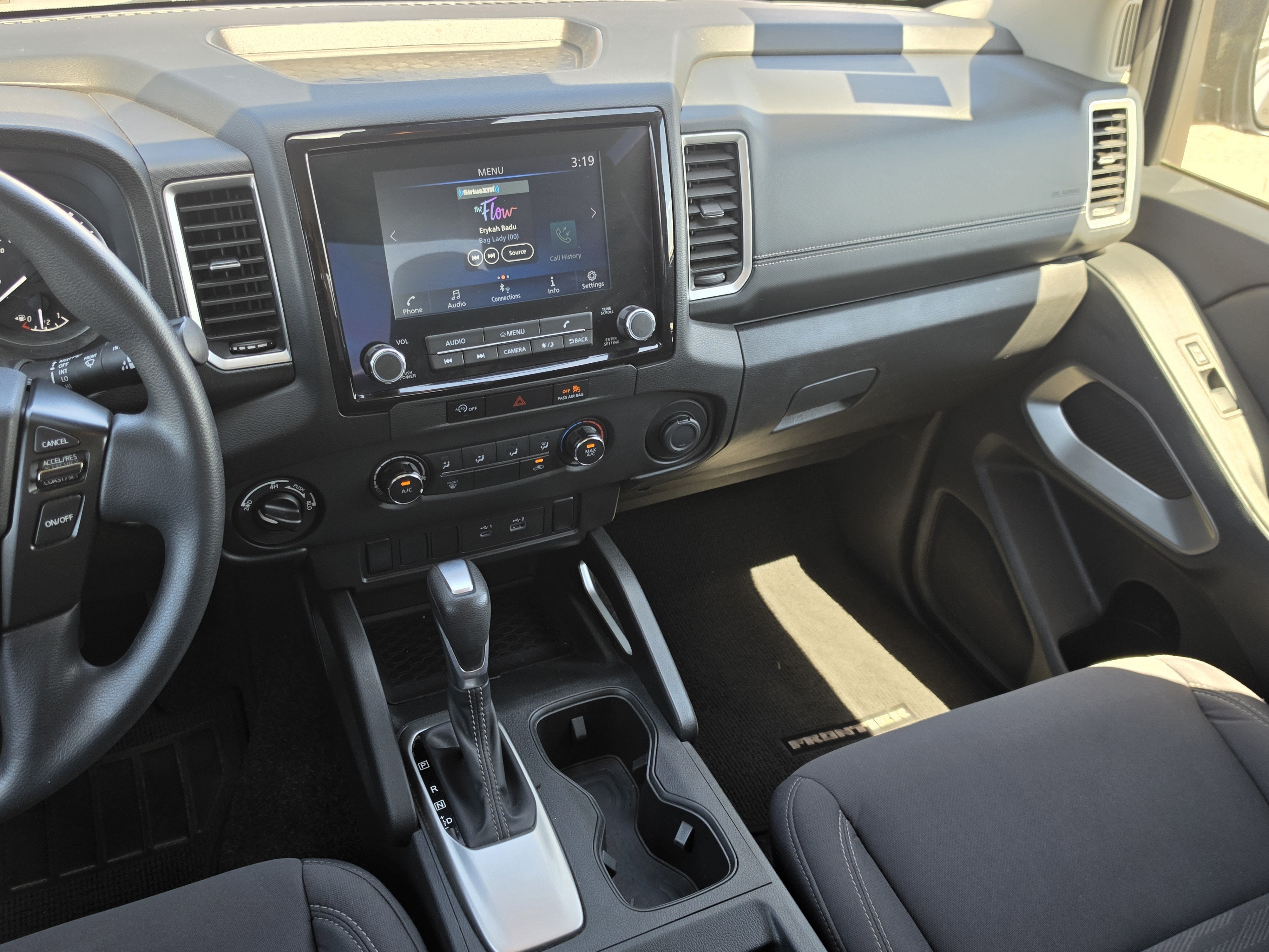 2023 Nissan Frontier Crew Cab SV 4x4