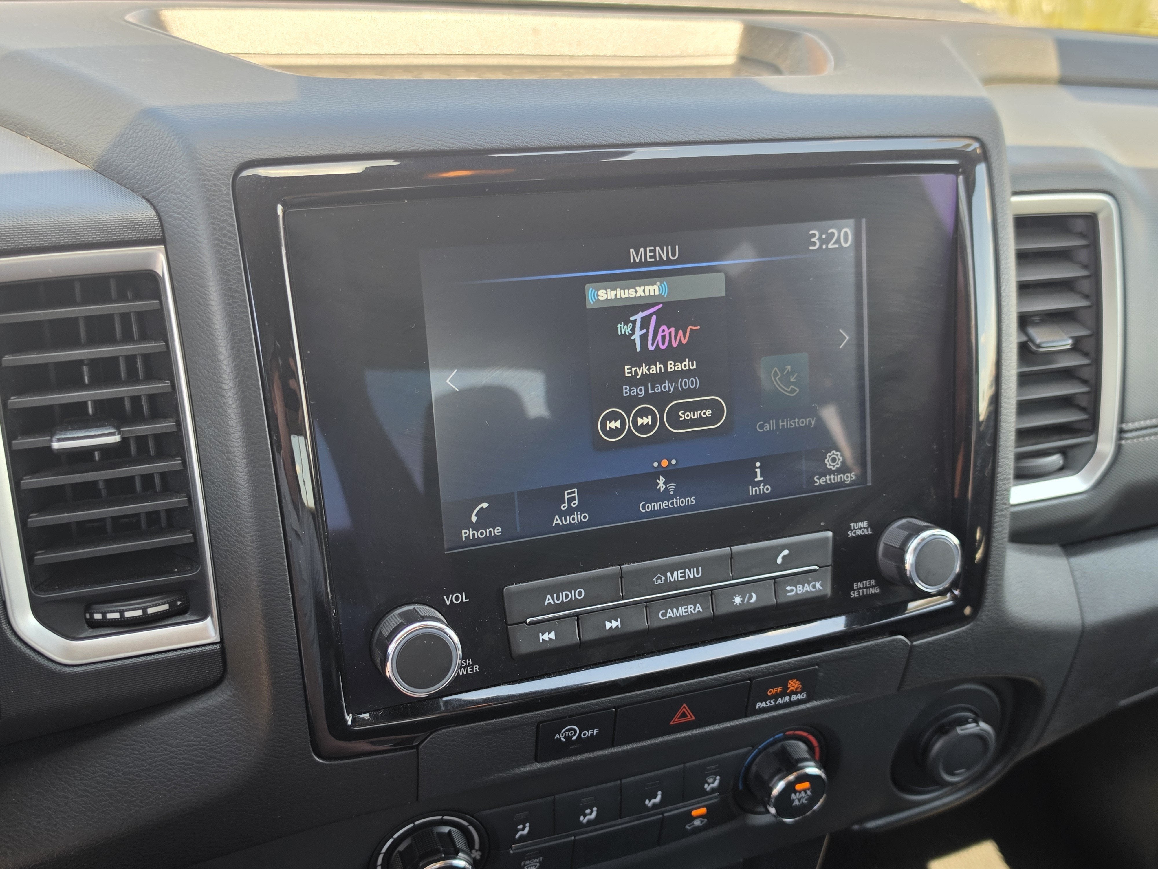 2023 Nissan Frontier Crew Cab SV 4x4
