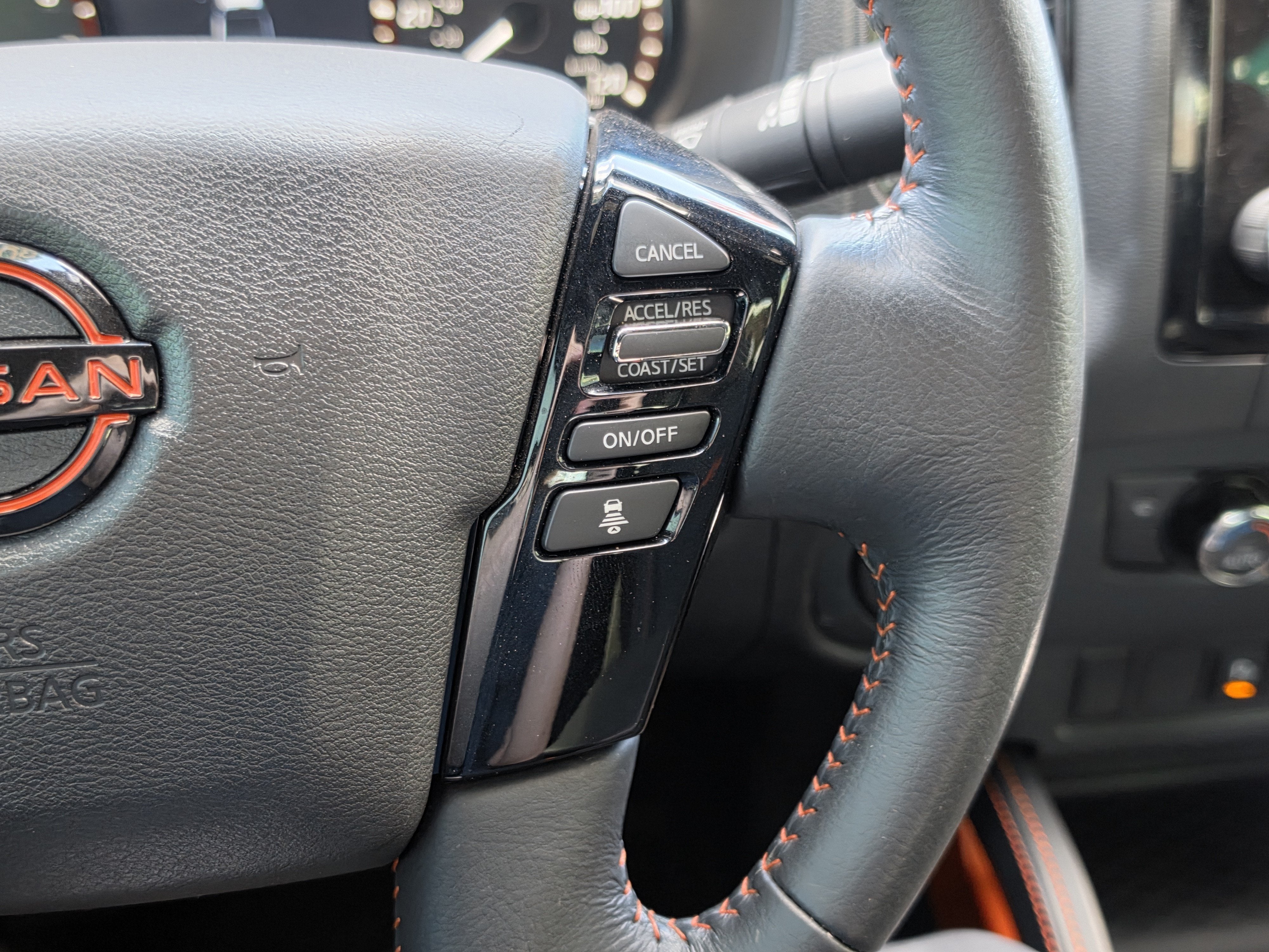 2023 Nissan Frontier Crew Cab PRO-4X 4x4