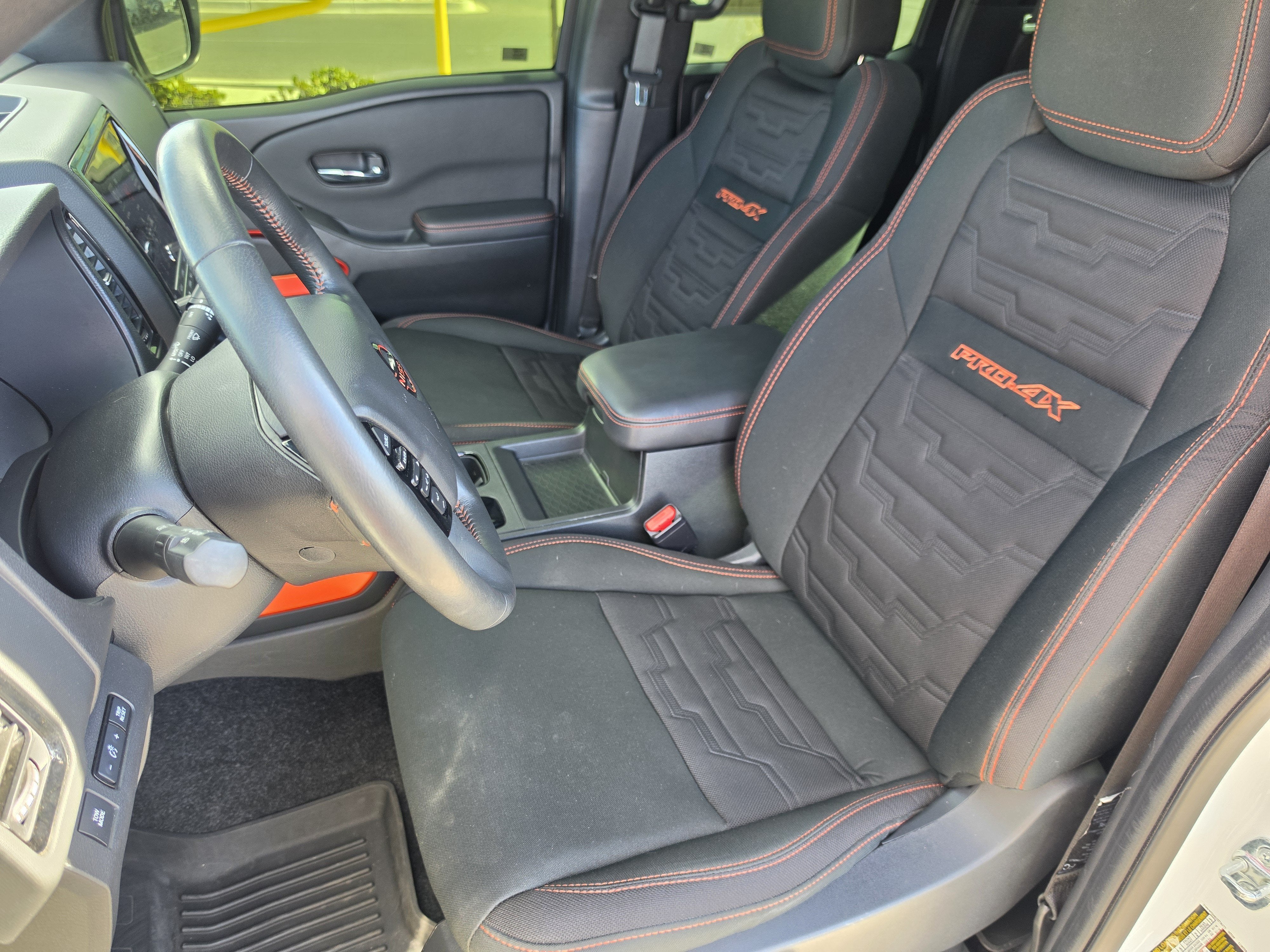2023 Nissan Frontier Crew Cab PRO-4X 4x4