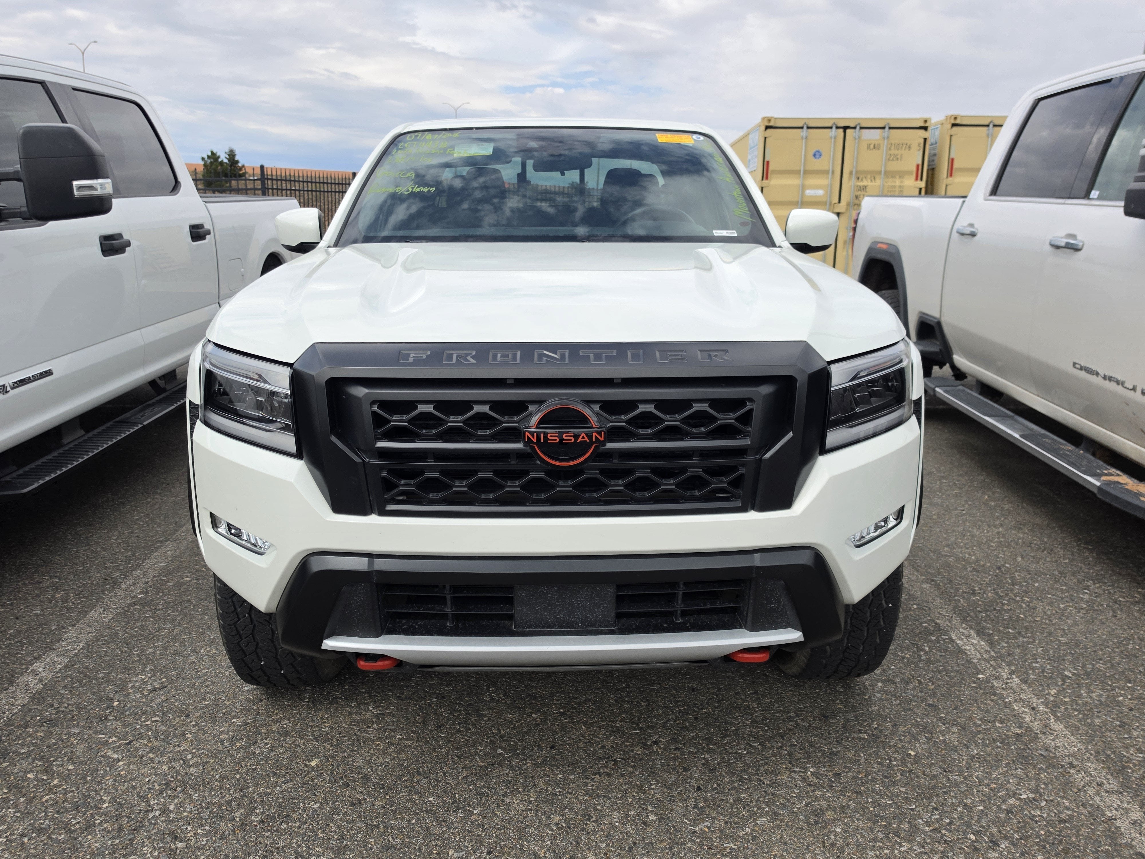 2024 Nissan Frontier Crew Cab PRO-4X 4x4