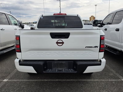 2024 Nissan Frontier Crew Cab PRO-4X 4x4