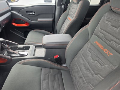2024 Nissan Frontier Crew Cab PRO-4X 4x4