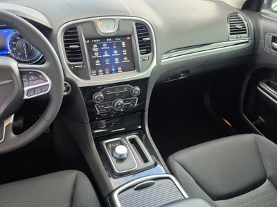 2023 Chrysler 300 Touring