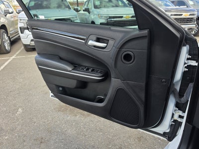2023 Chrysler 300 Touring