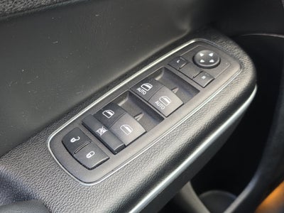 2023 Chrysler 300 Touring