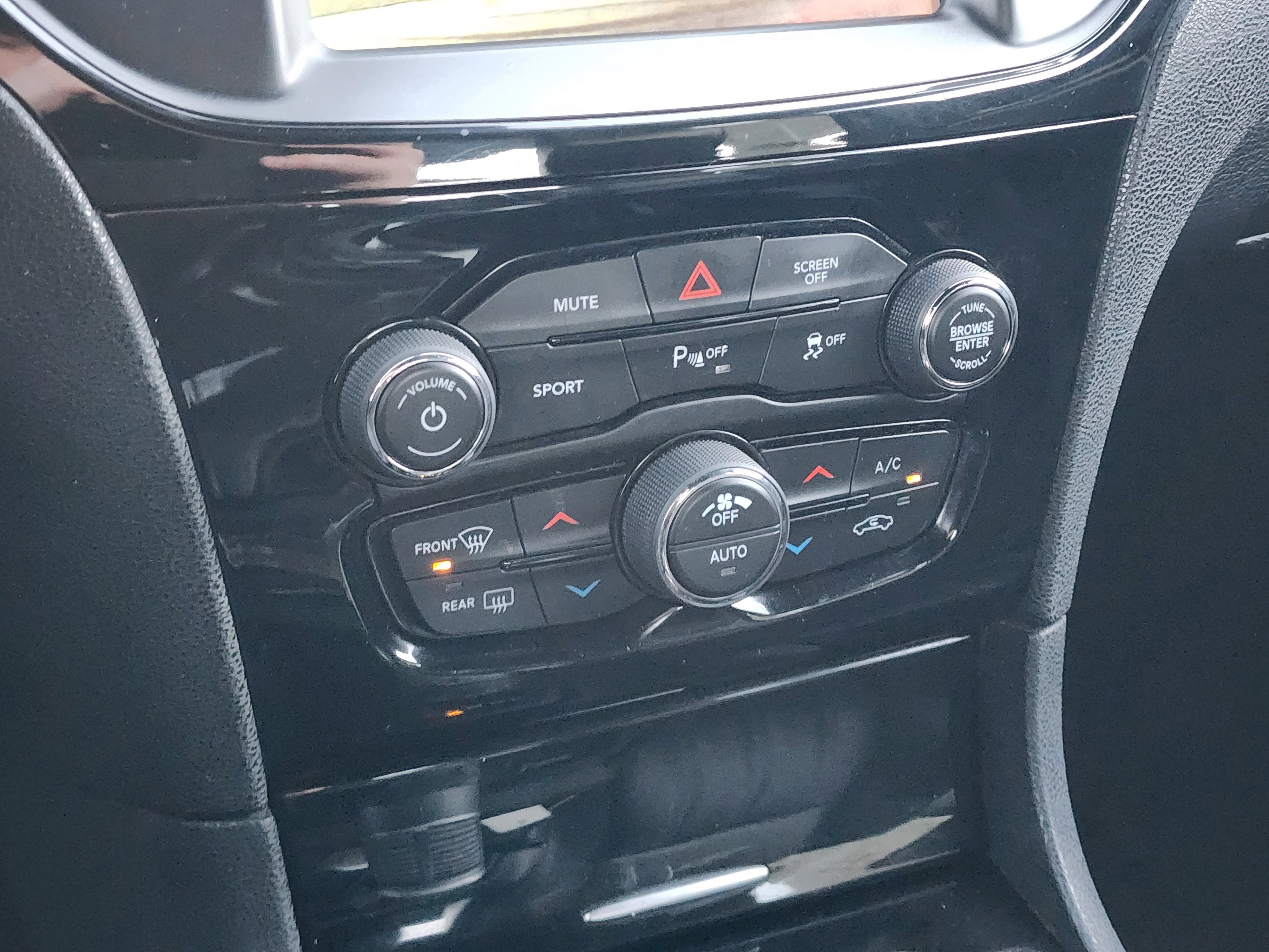 2021 Chrysler 300 300S