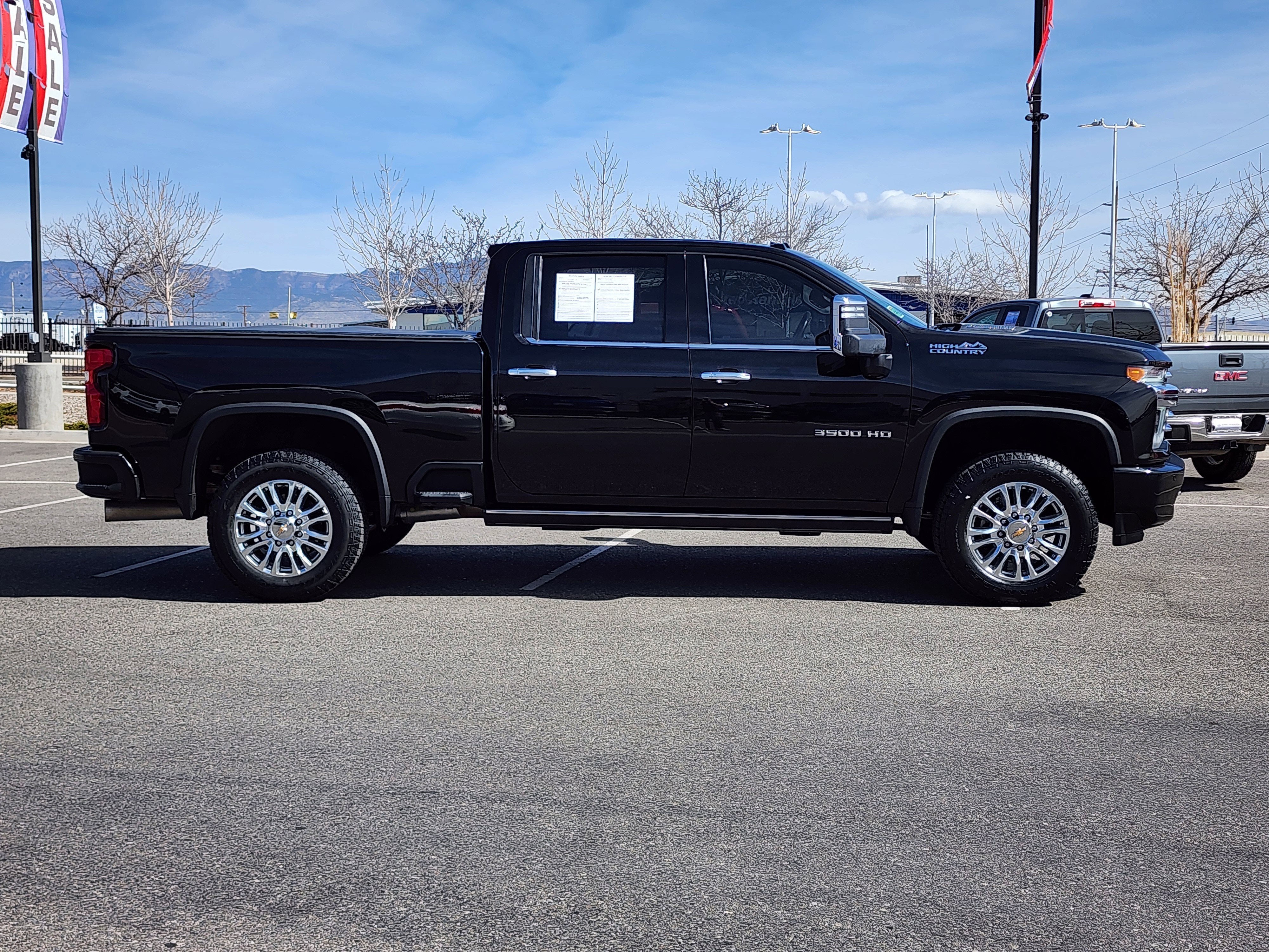 2022 Chevrolet Silverado 3500 HD High Country