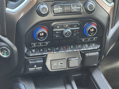 2022 Chevrolet Silverado 3500 HD High Country