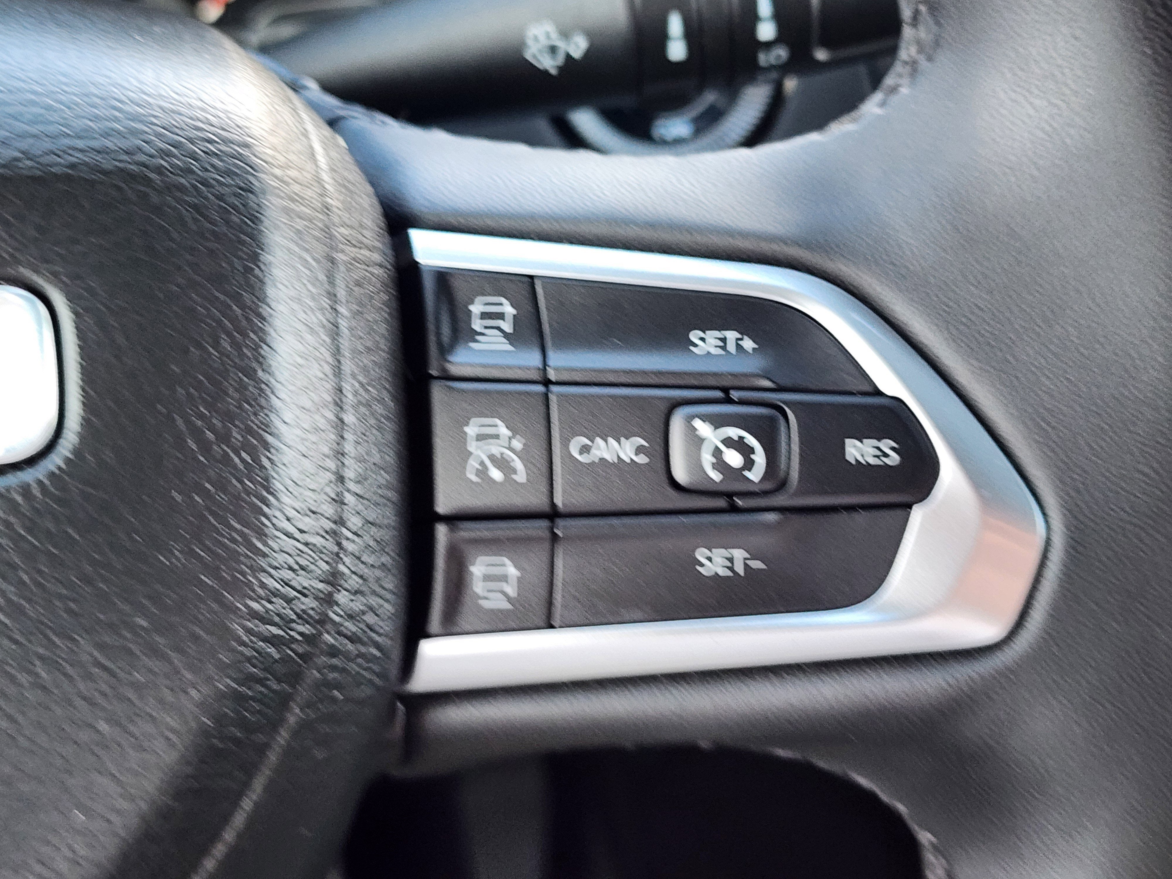 2023 Jeep Compass (RED) Edition