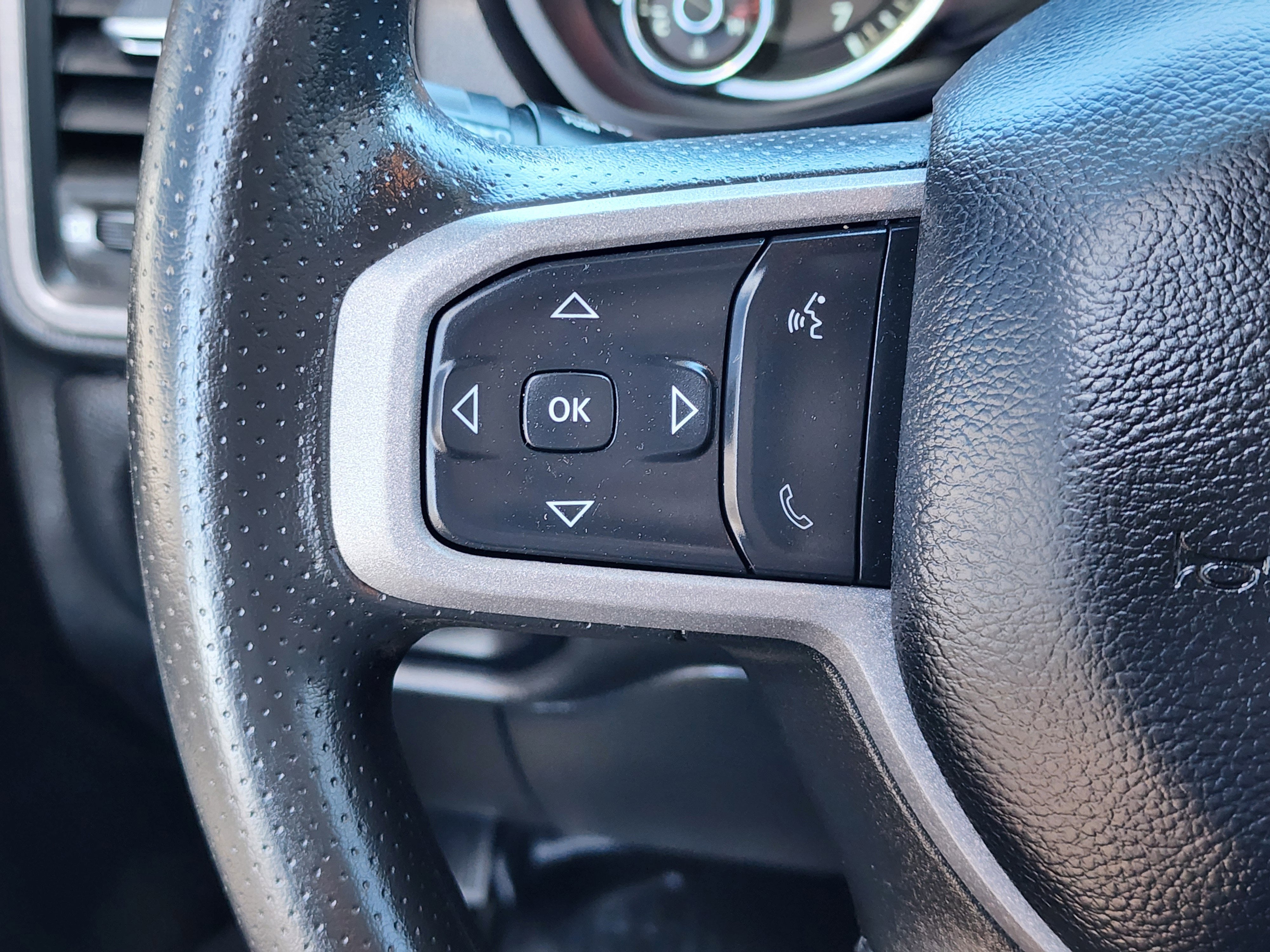 2024 RAM 2500 Tradesman Crew Cab 4x2 8' Box