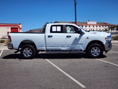 2024 RAM 2500 Big Horn Crew Cab 4x4 6'4" Box