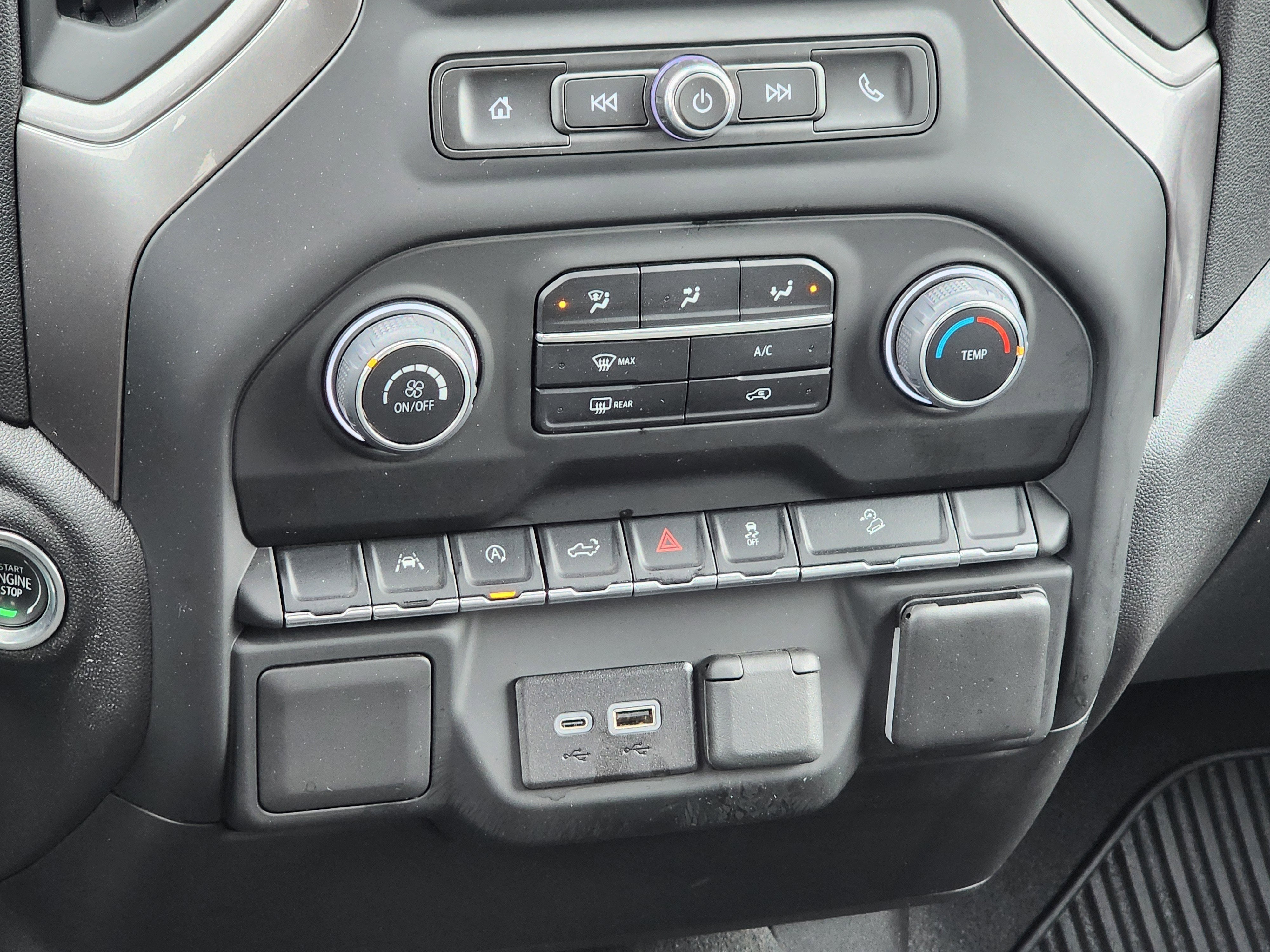 2023 Chevrolet Silverado 1500 Custom Trail Boss