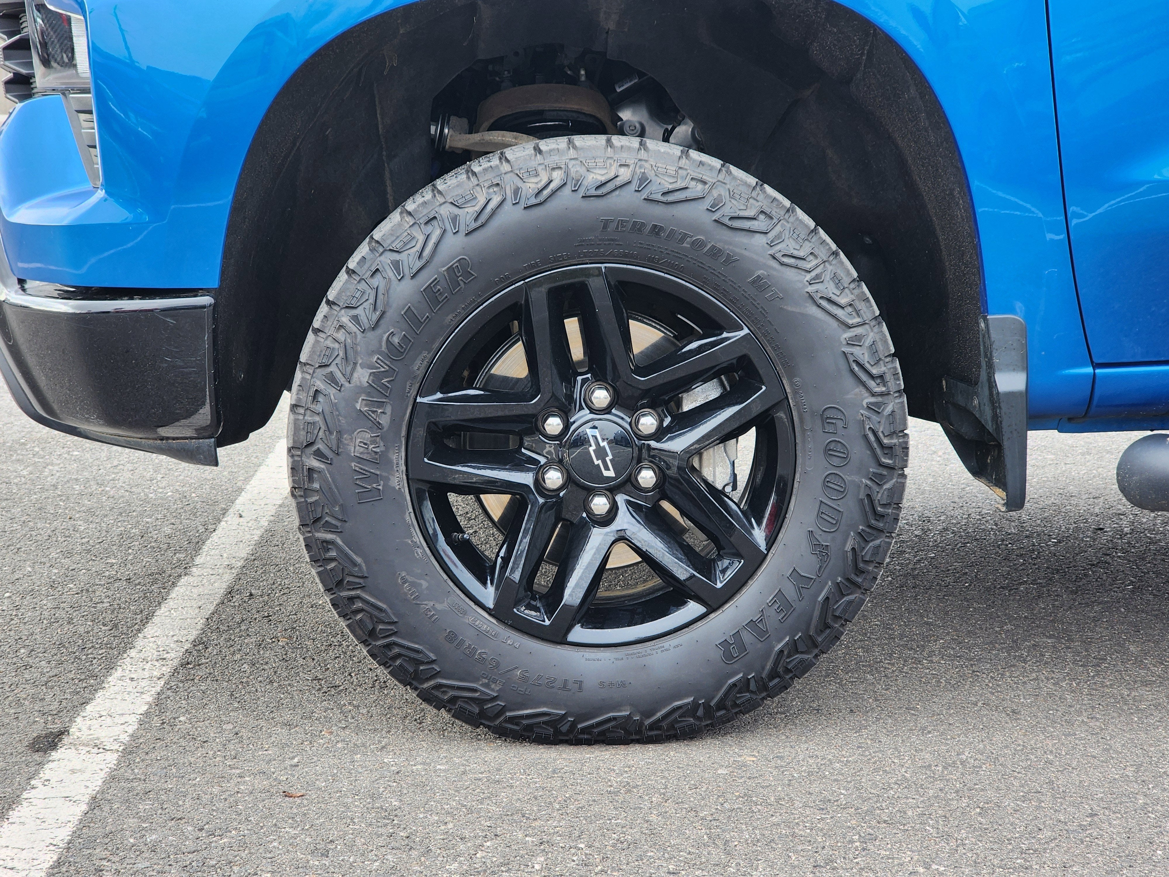 2023 Chevrolet Silverado 1500 Custom Trail Boss