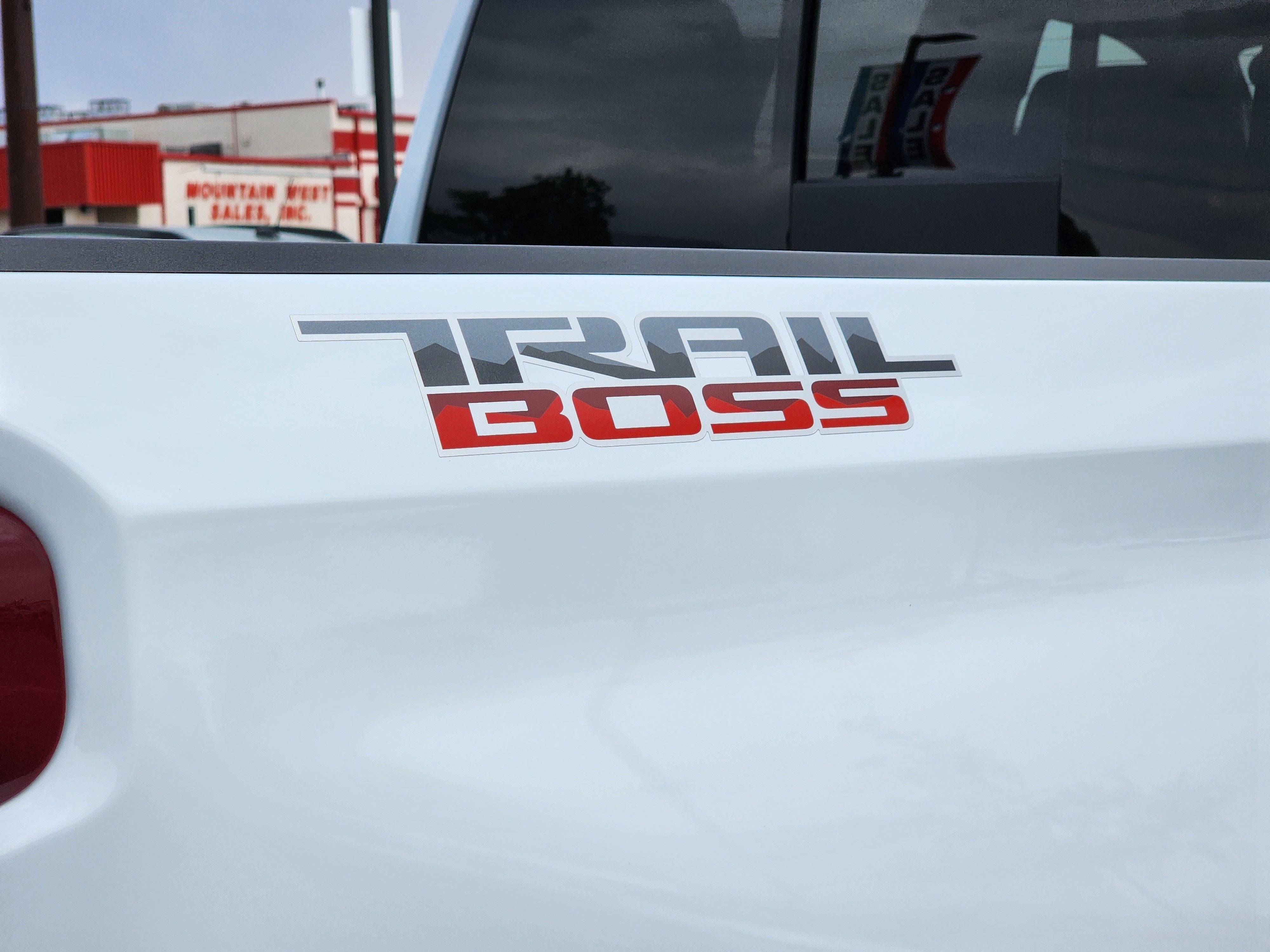 2024 Chevrolet Silverado 1500 LT Trail Boss