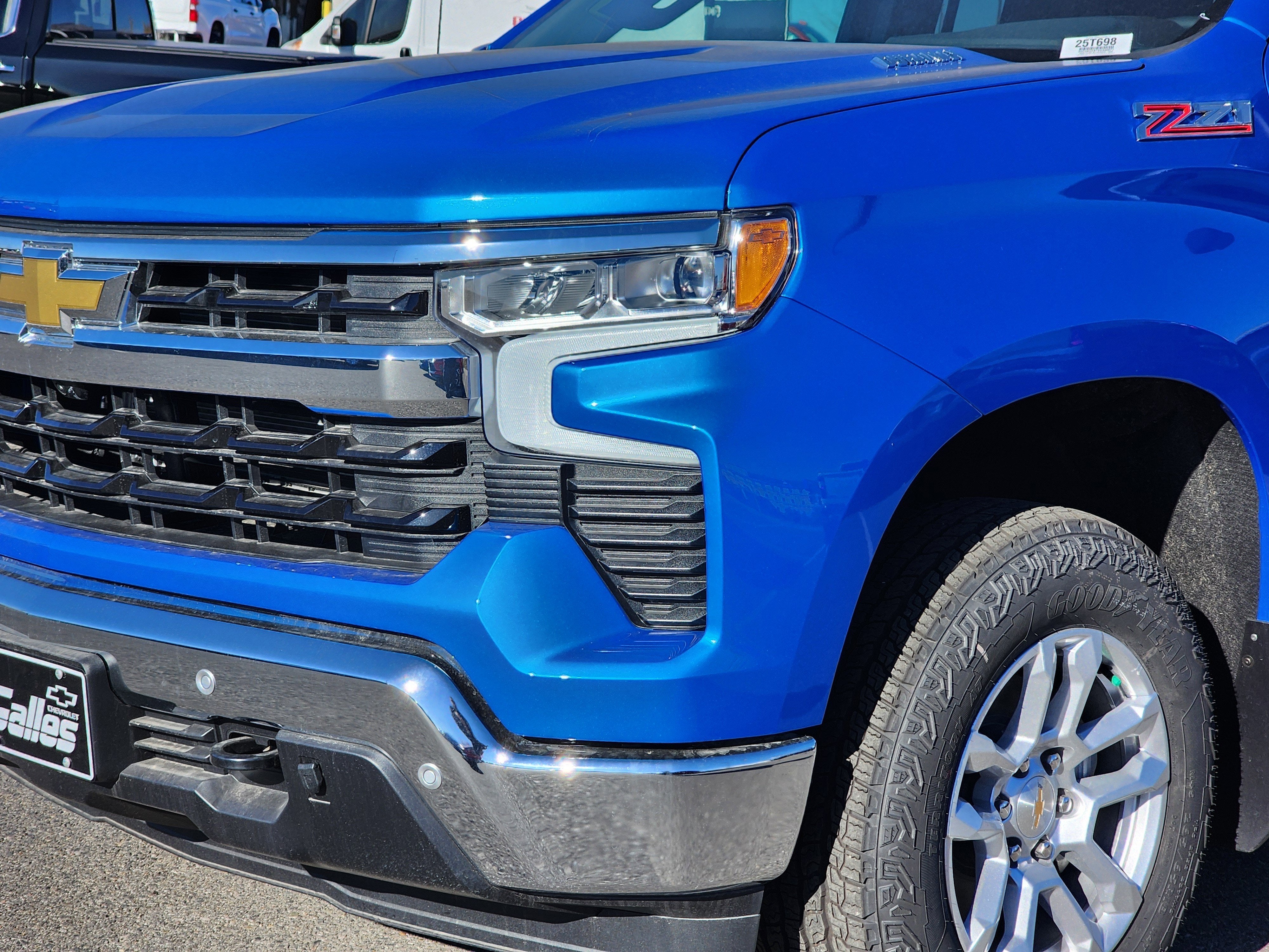 2025 Chevrolet Silverado 1500 LT