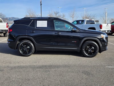 2024 GMC Terrain AT4