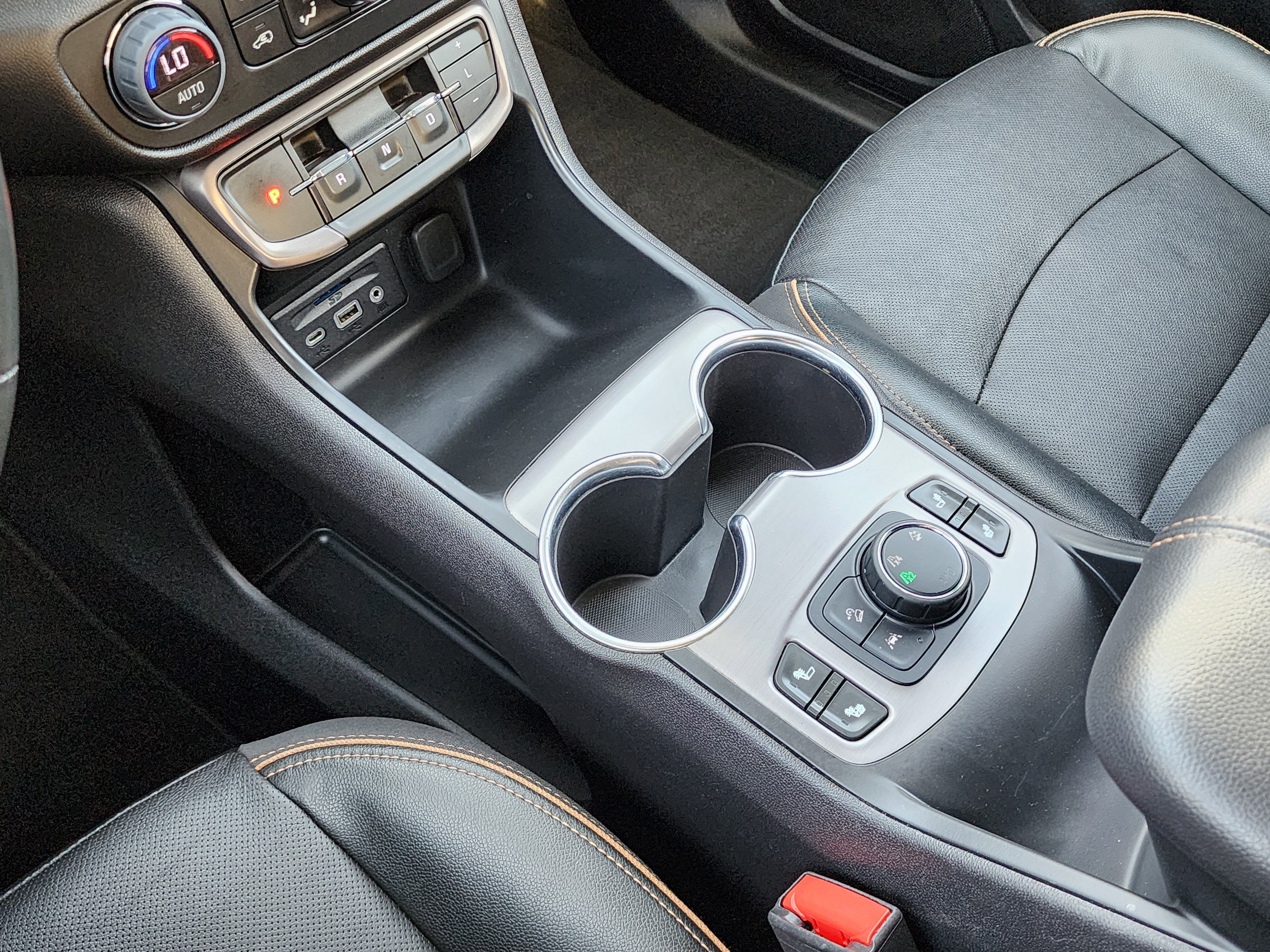 2024 GMC Terrain AT4