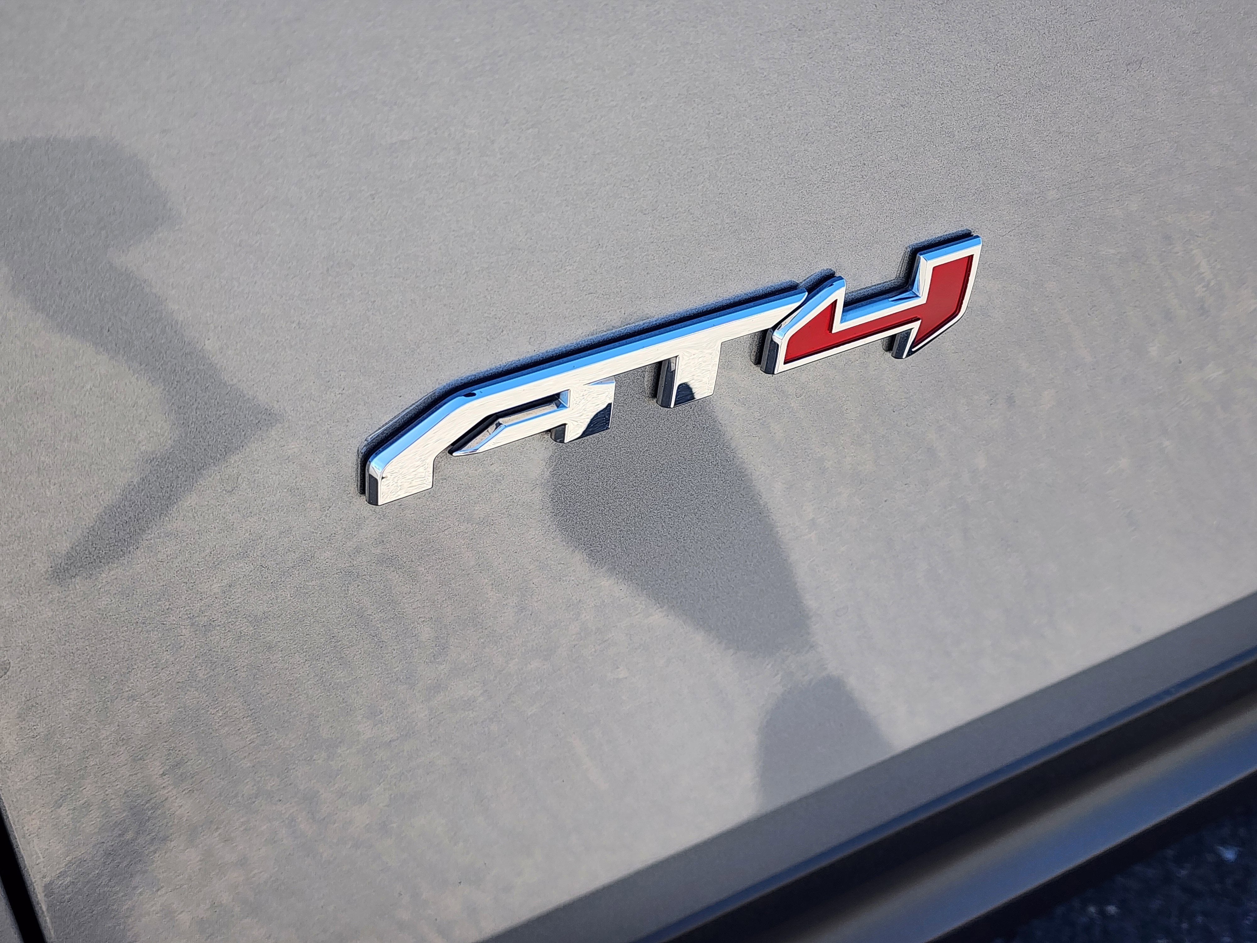 2024 GMC Terrain AT4