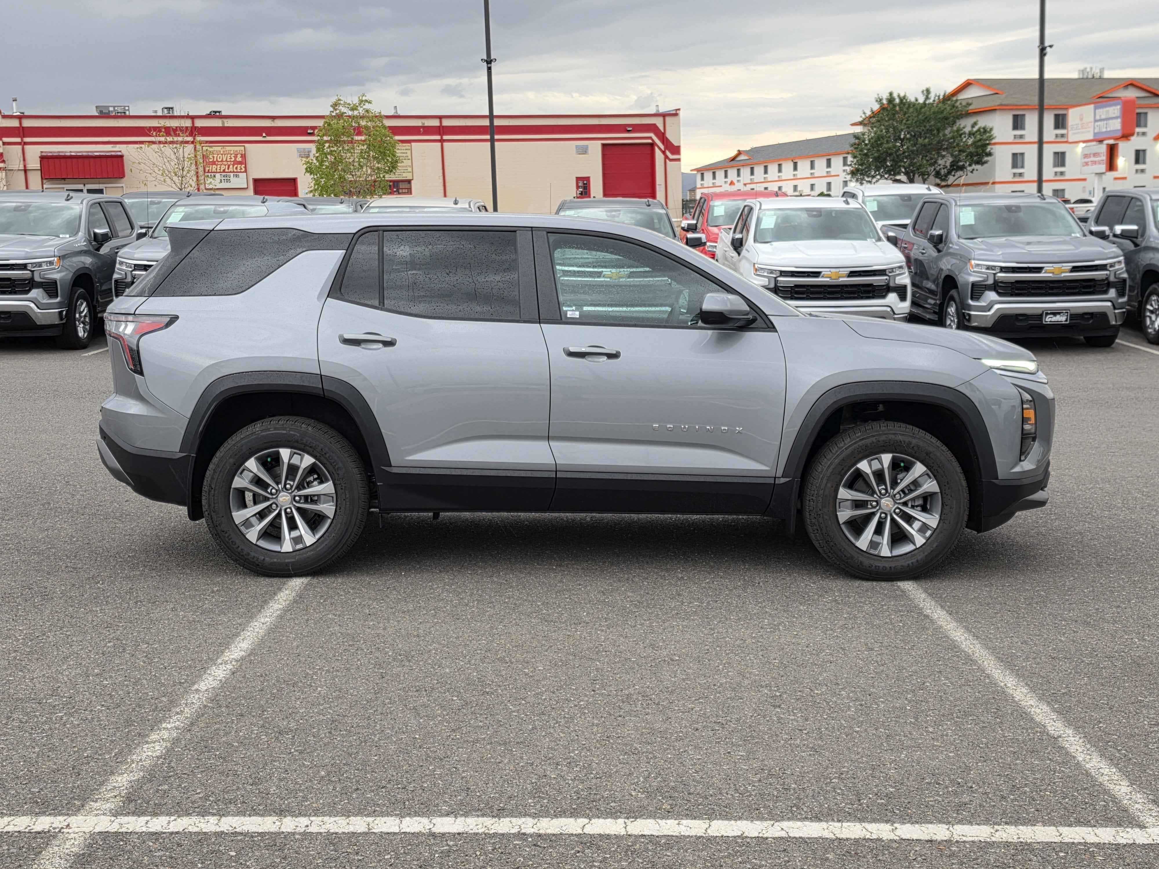 2027 Chevrolet Equinox LT