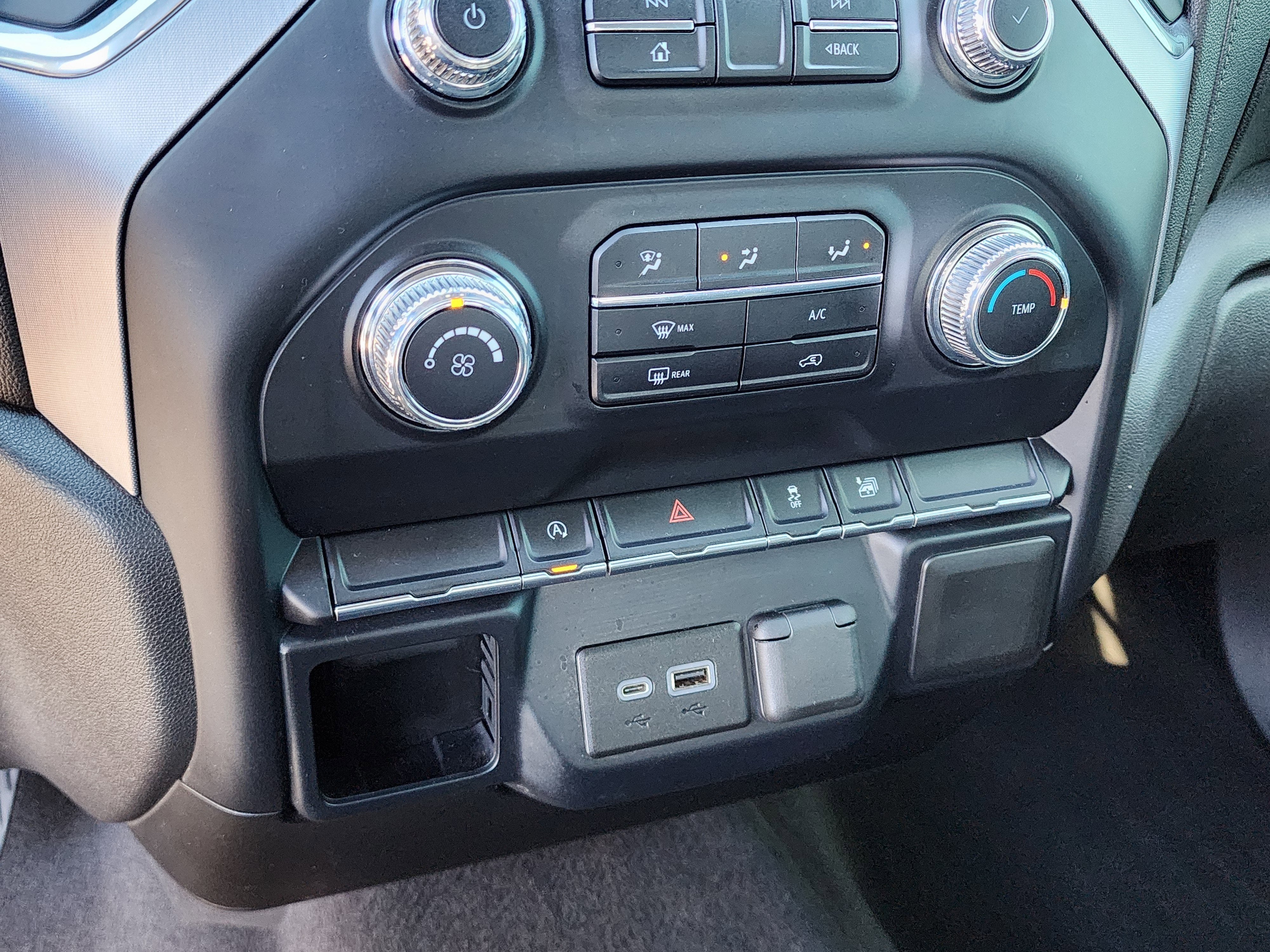 2020 GMC Sierra 1500 SLE