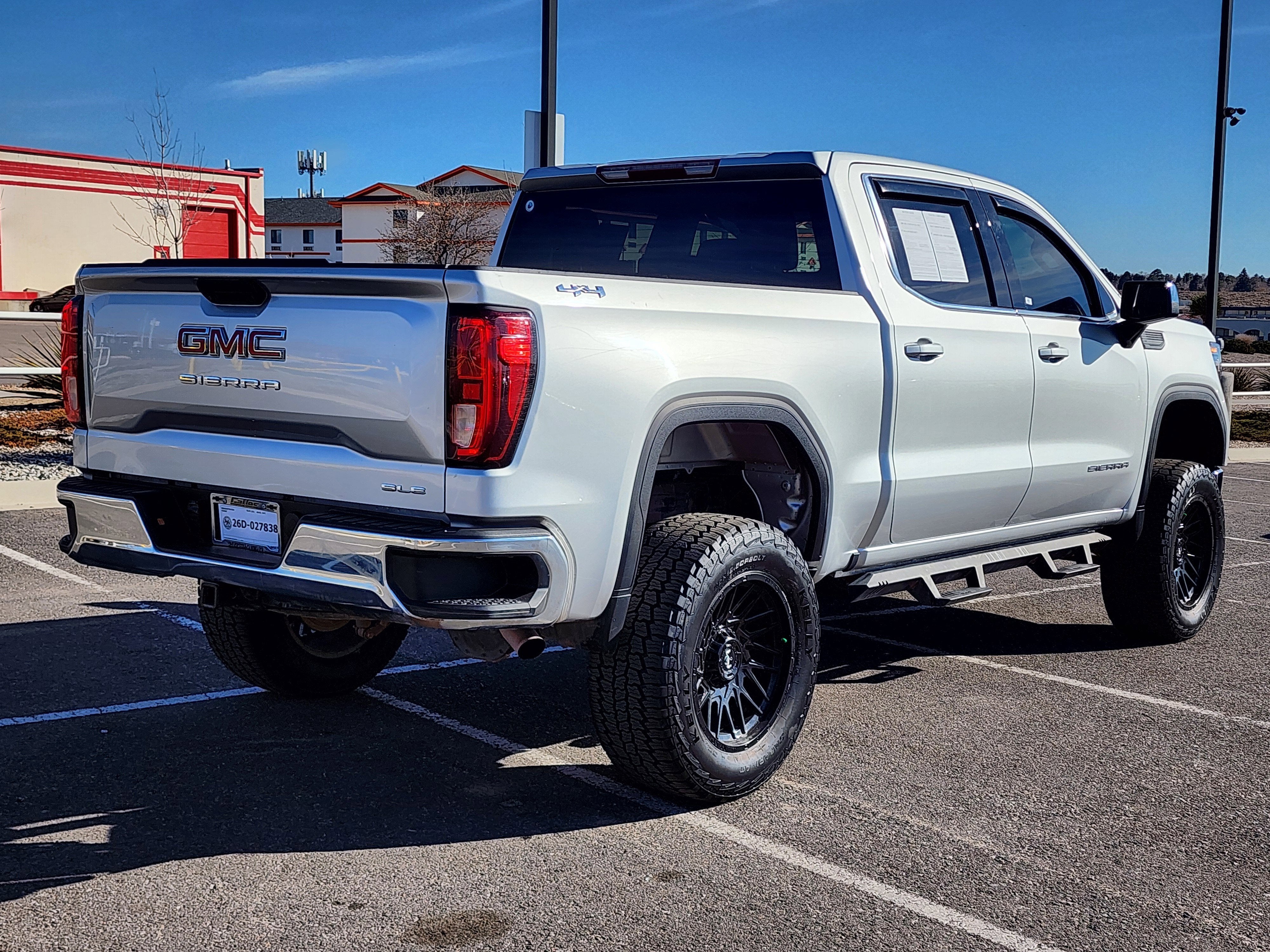 2020 GMC Sierra 1500 SLE