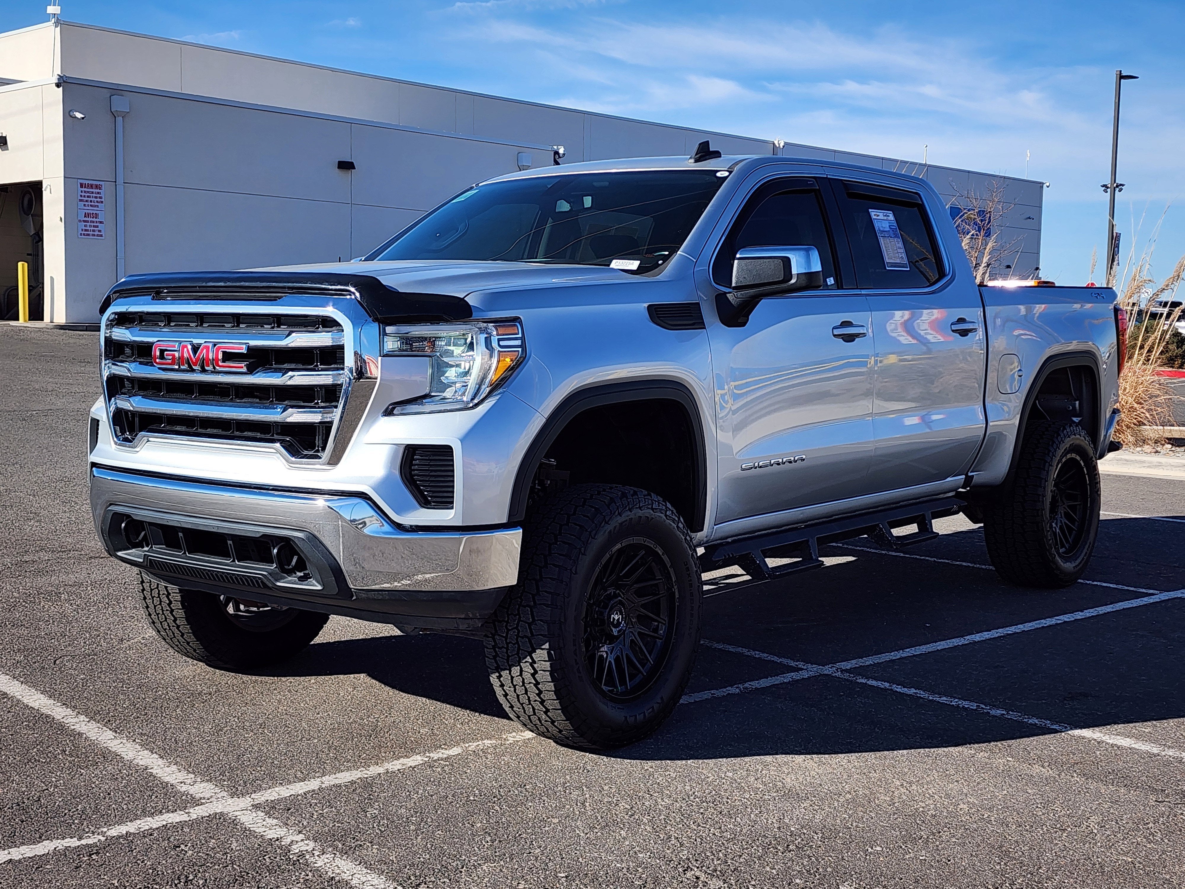 2020 GMC Sierra 1500 SLE