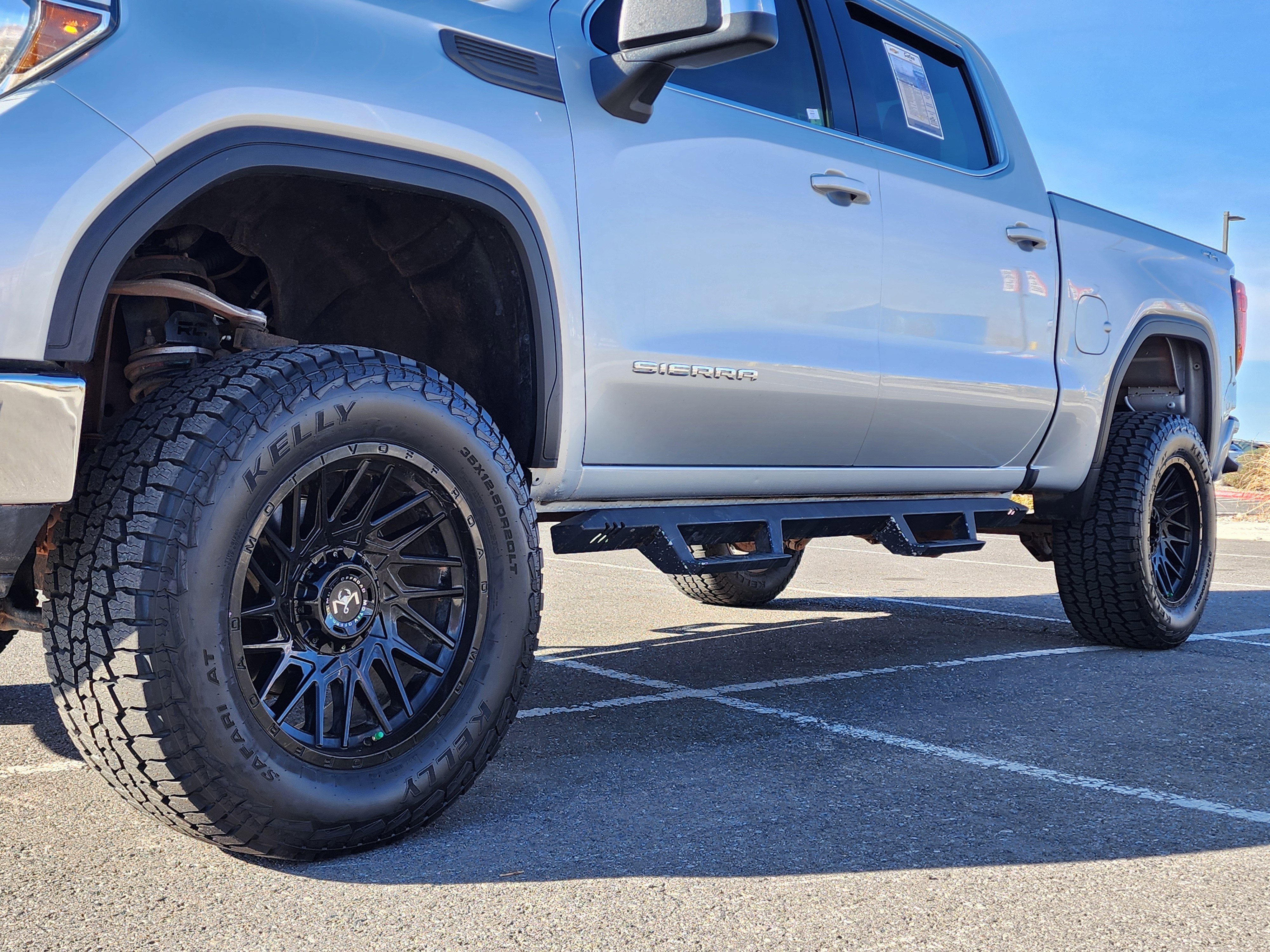 2020 GMC Sierra 1500 SLE