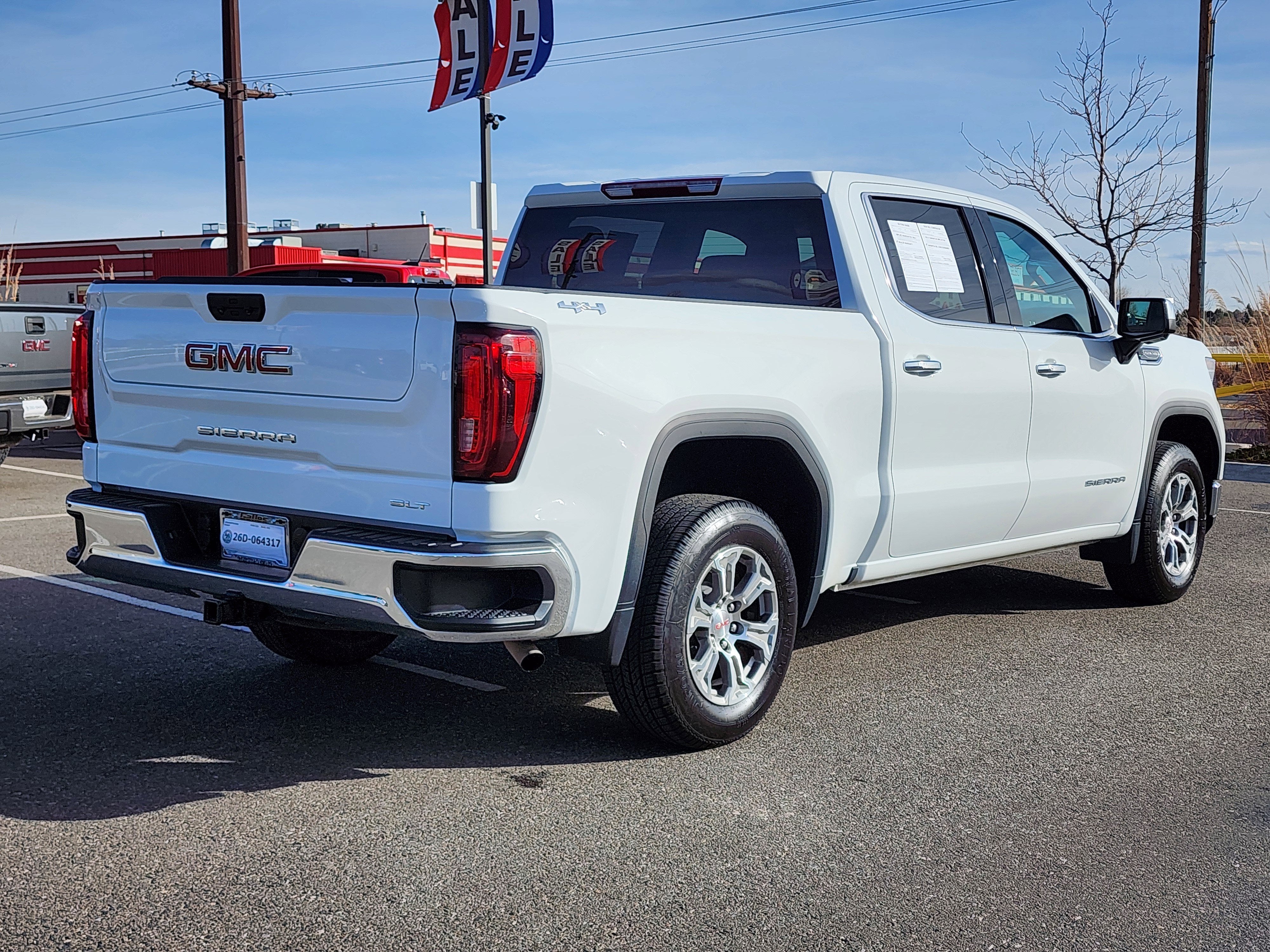 2024 GMC Sierra 1500 SLT