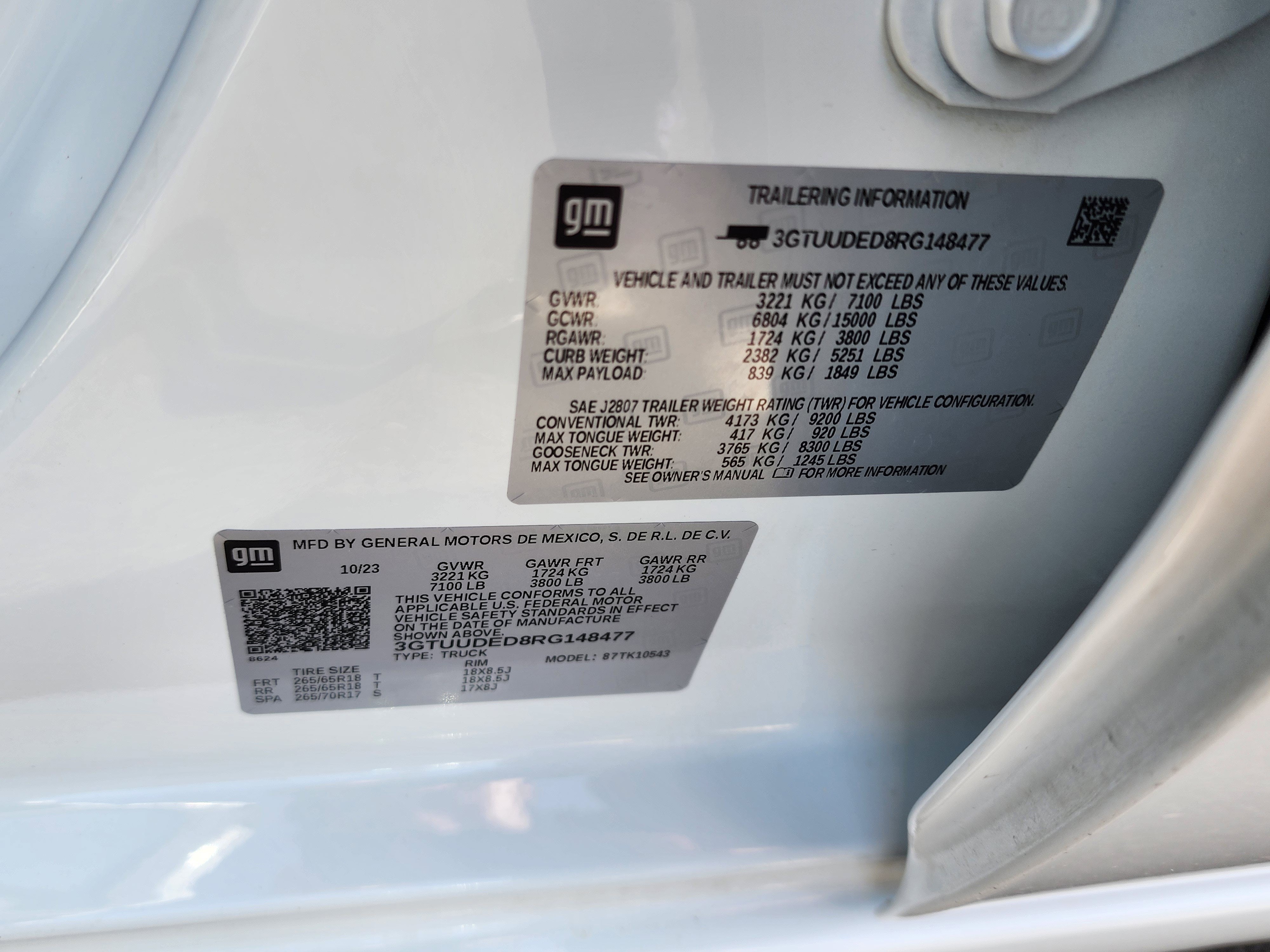 2024 GMC Sierra 1500 SLT