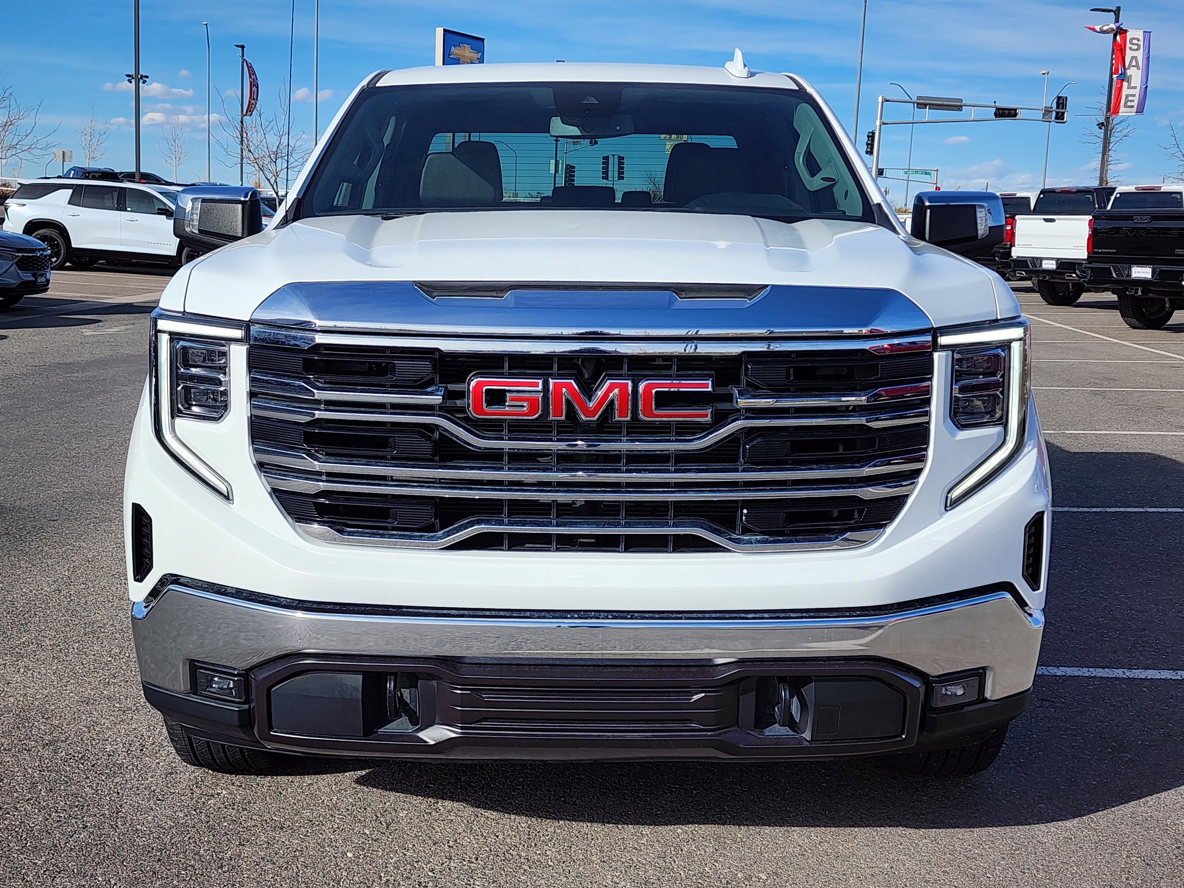 2024 GMC Sierra 1500 SLT