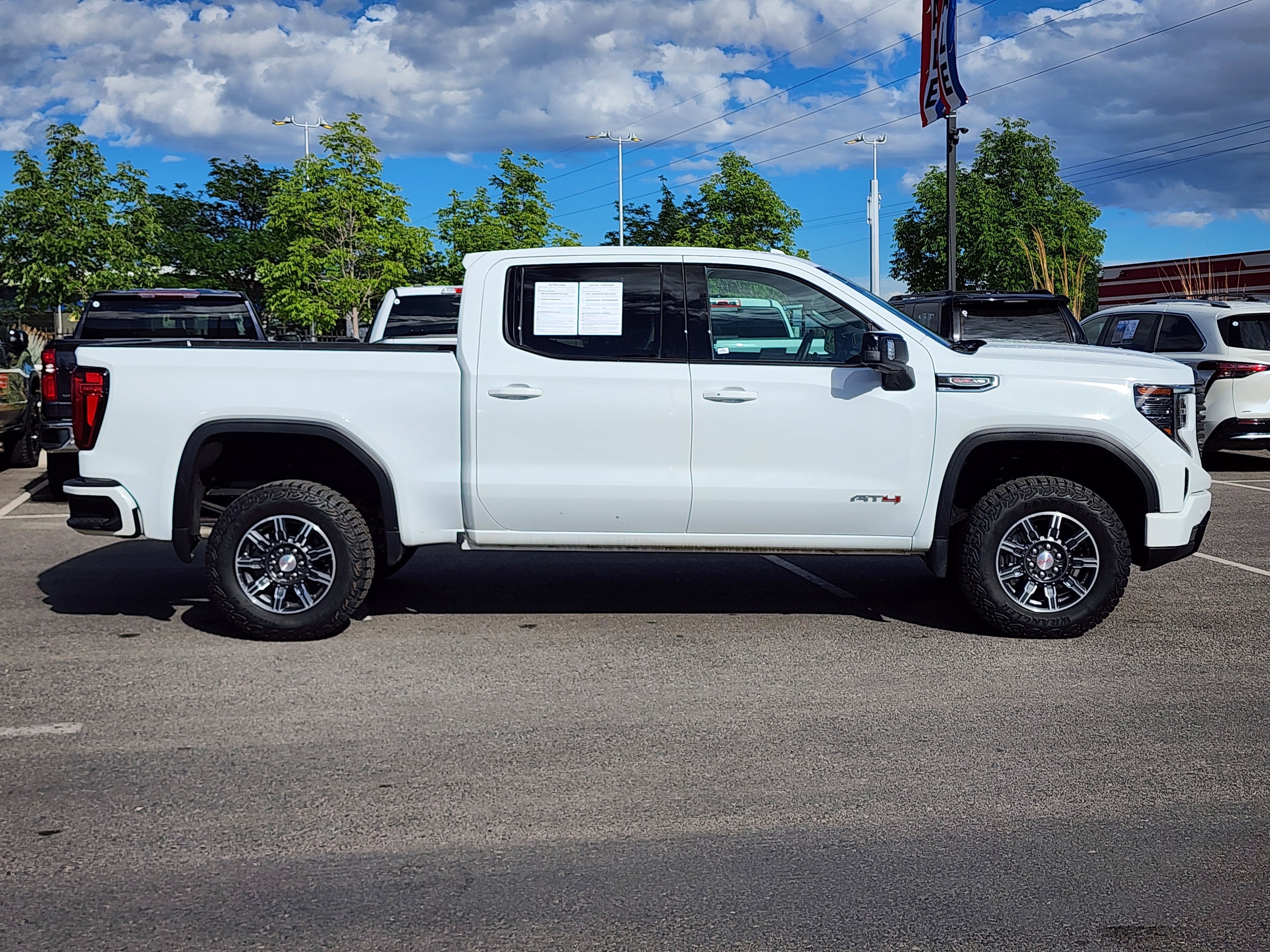 2025 GMC Sierra 1500 AT4
