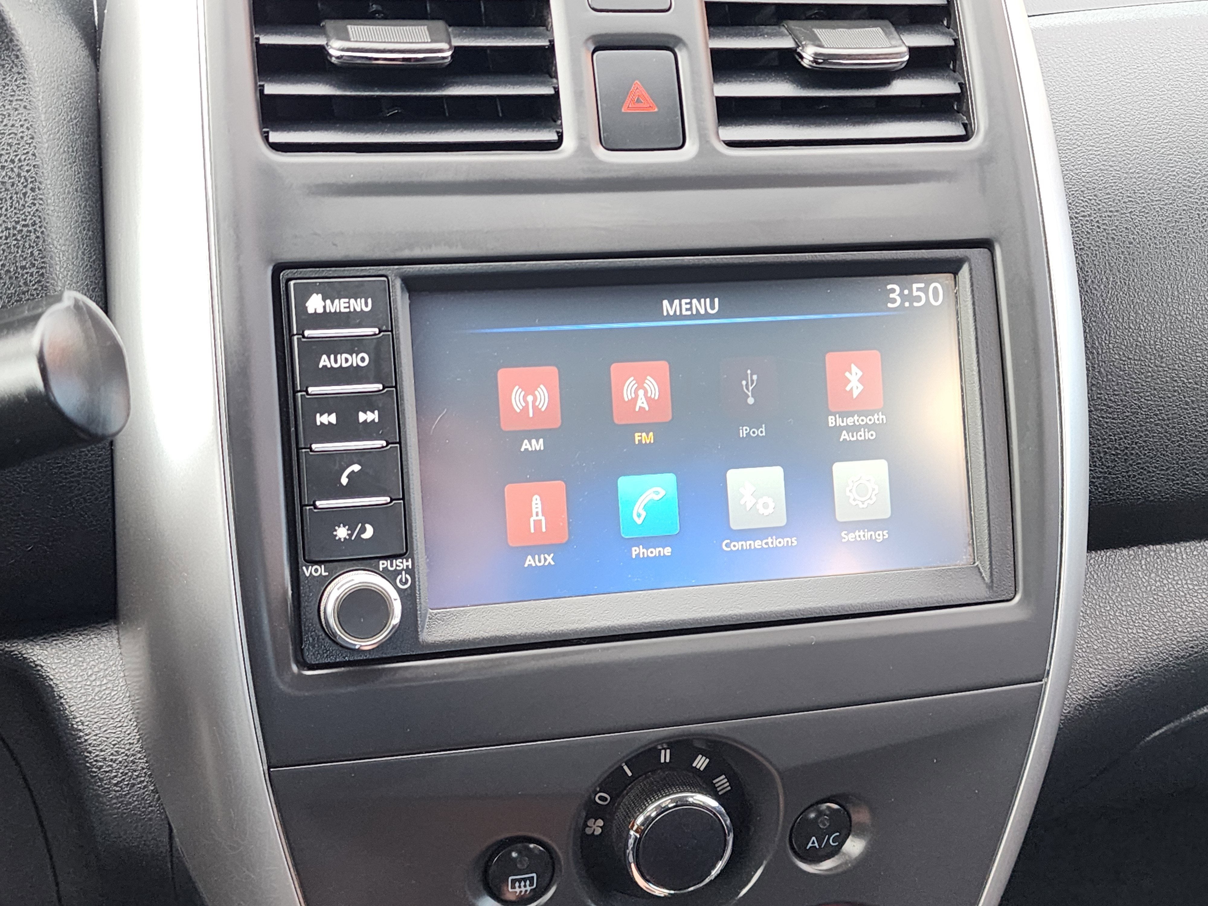 2018 Nissan Versa Sedan SV