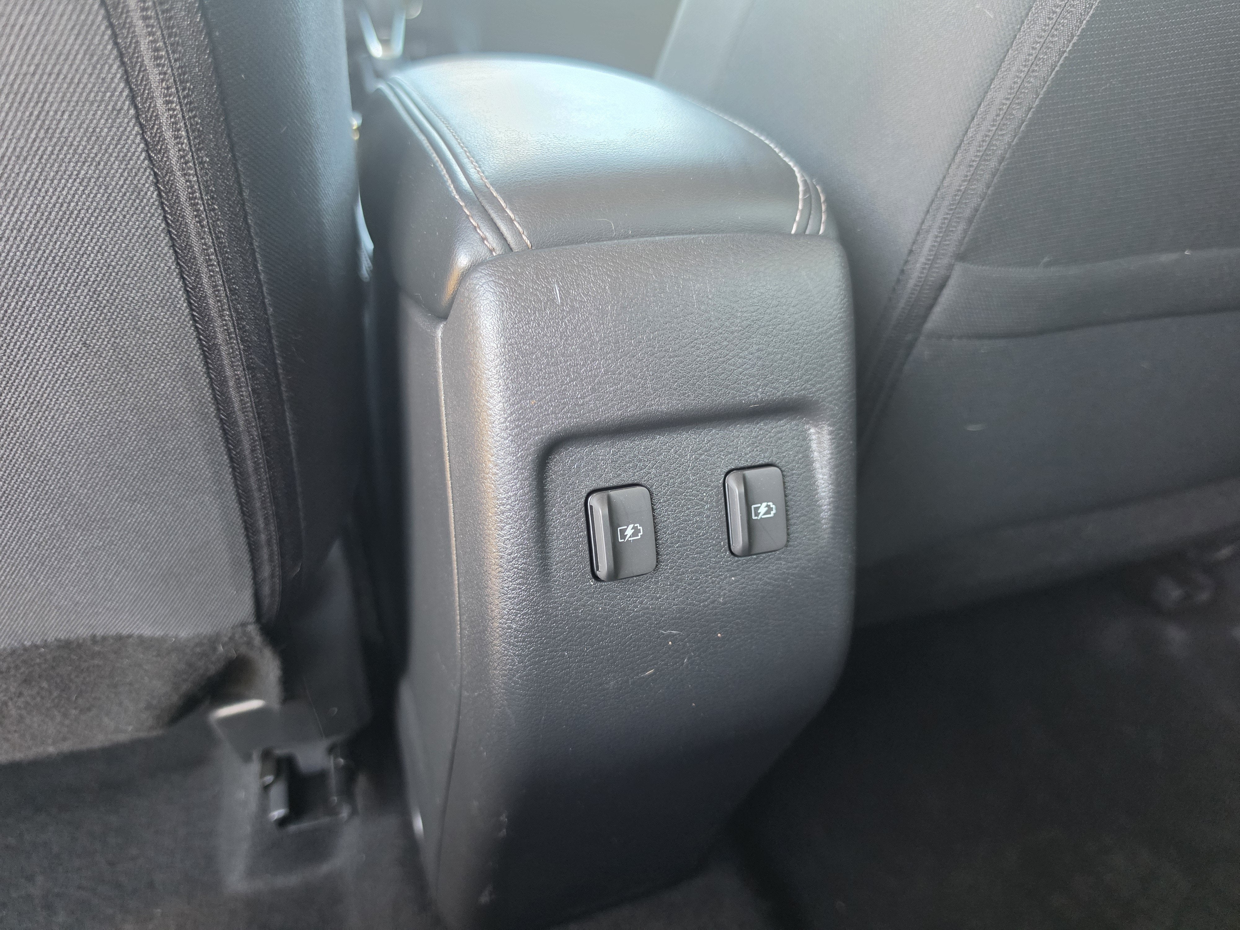 2021 Nissan Kicks SV Xtronic CVT