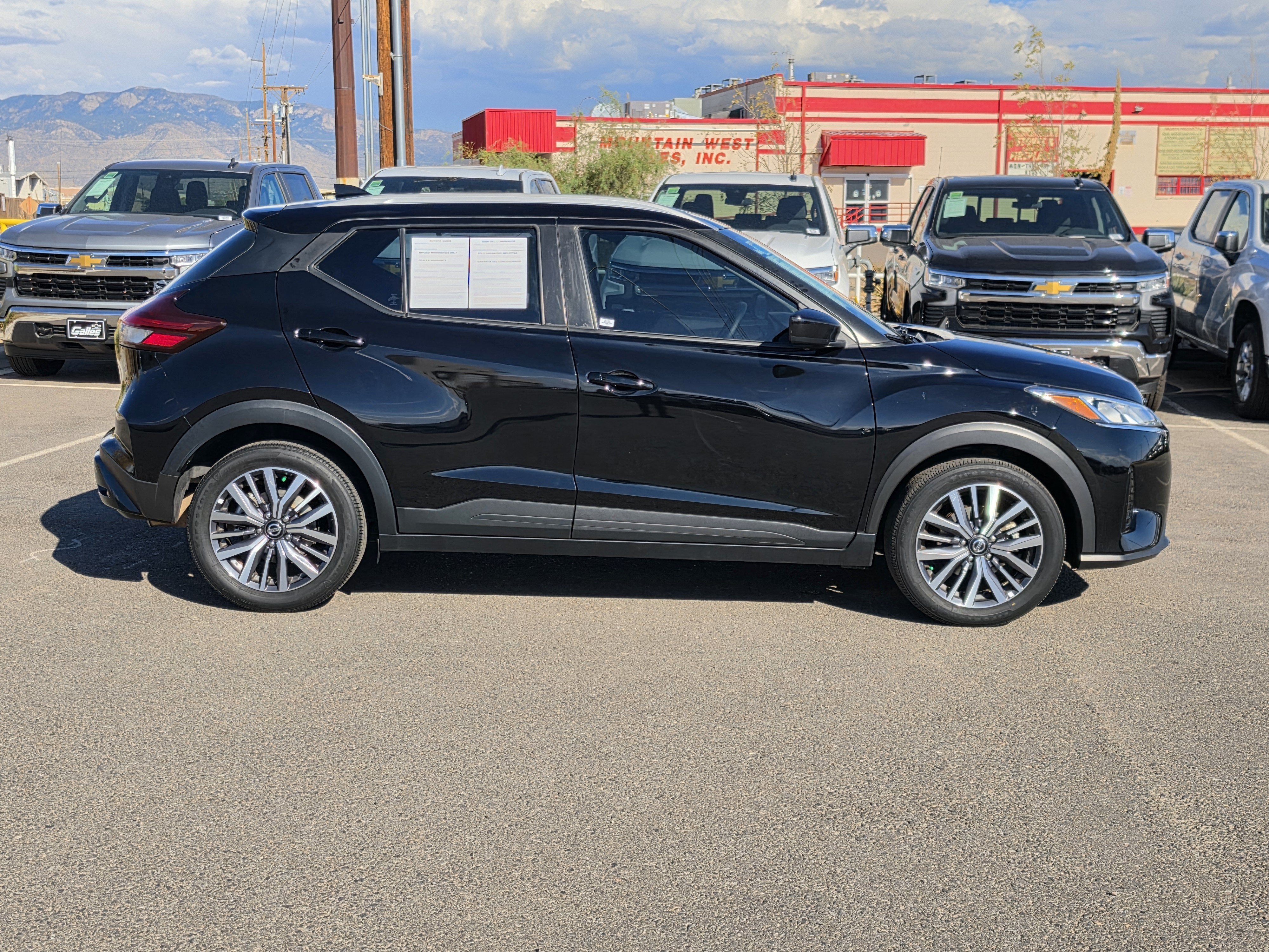 2021 Nissan Kicks SV Xtronic CVT